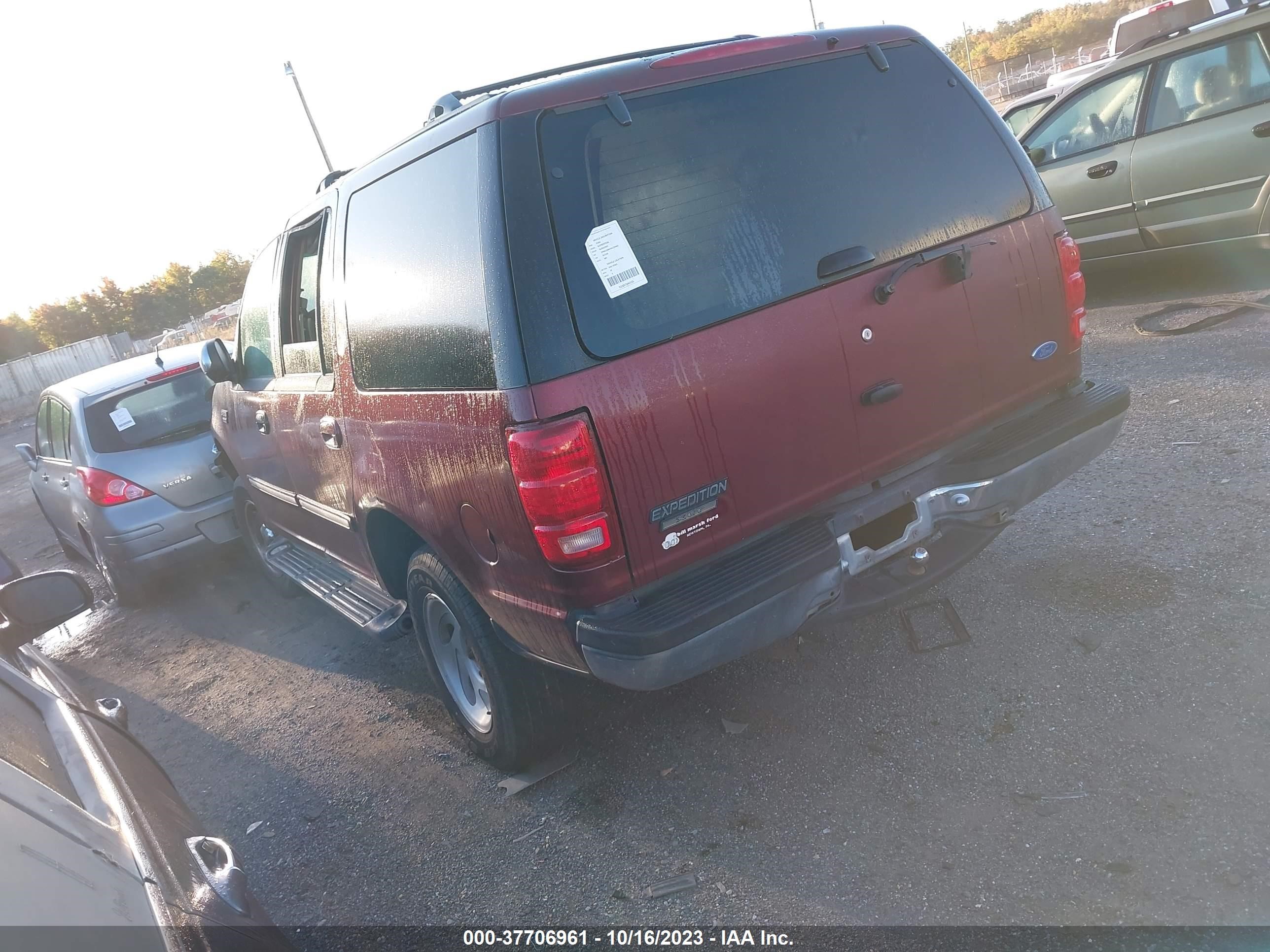 Photo 2 VIN: 1FMEU18W5VLC05663 - FORD EXPEDITION 