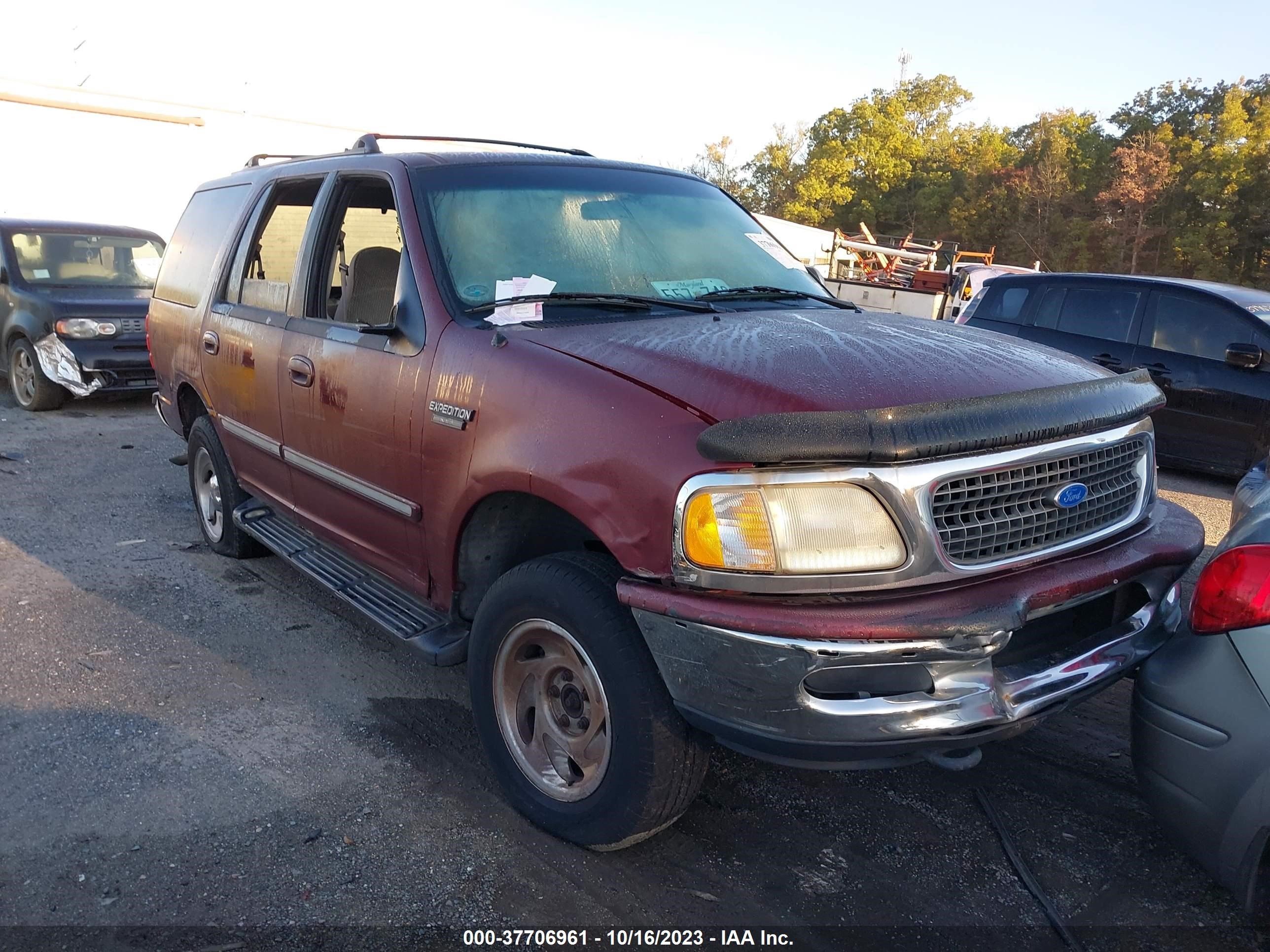 Photo 5 VIN: 1FMEU18W5VLC05663 - FORD EXPEDITION 