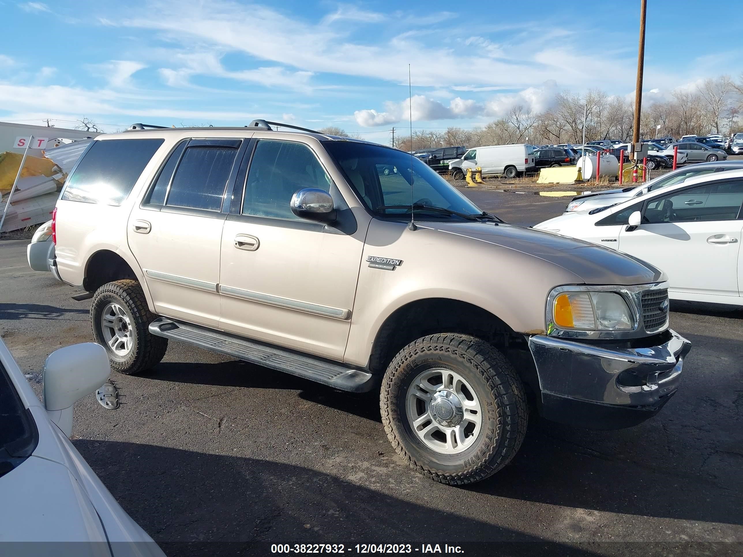 Photo 12 VIN: 1FMEU18WXVLC01222 - FORD EXPEDITION 