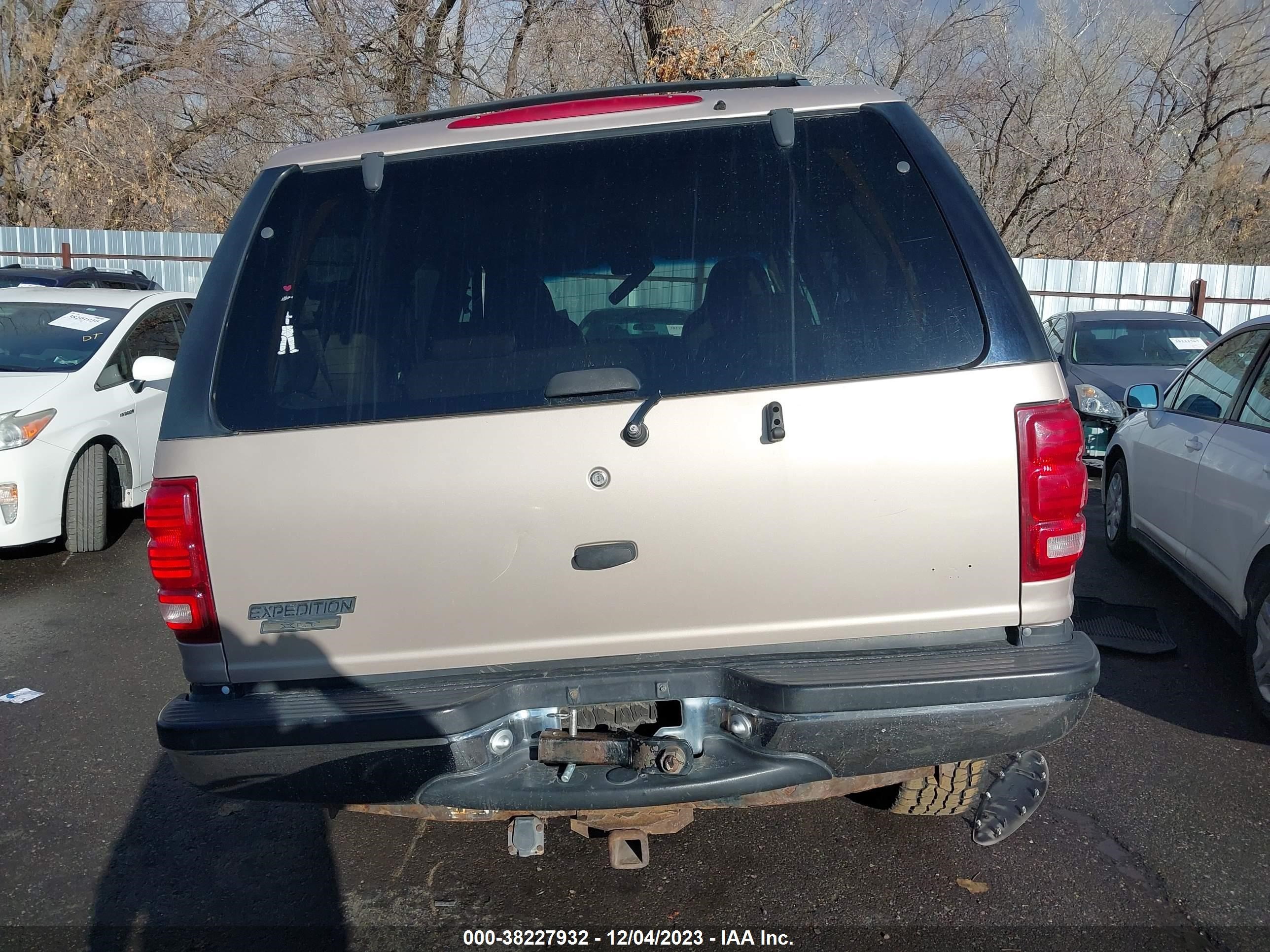 Photo 15 VIN: 1FMEU18WXVLC01222 - FORD EXPEDITION 