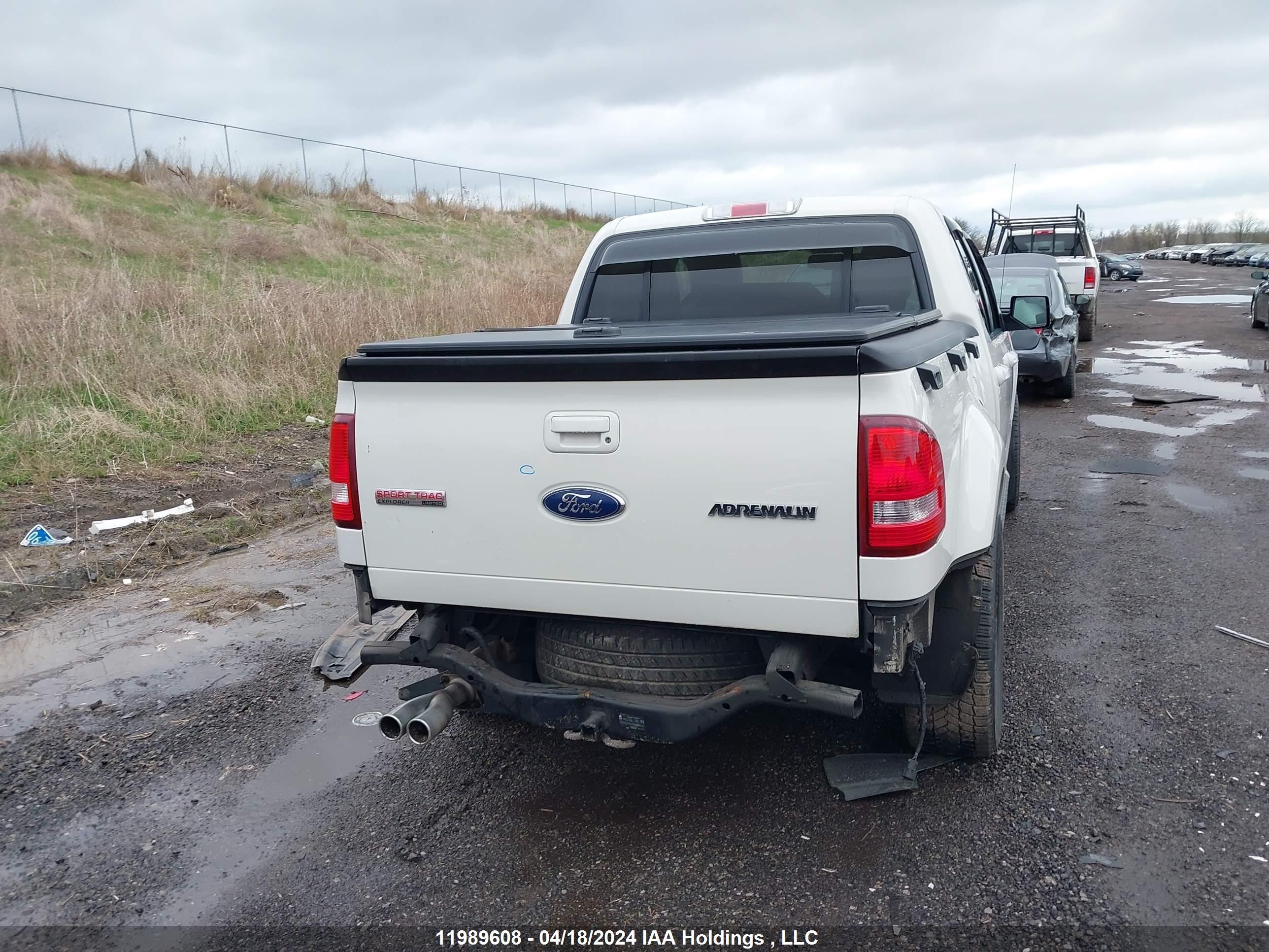 Photo 3 VIN: 1FMEU23E29UA27392 - FORD EXPLORER SPORT TRAC 