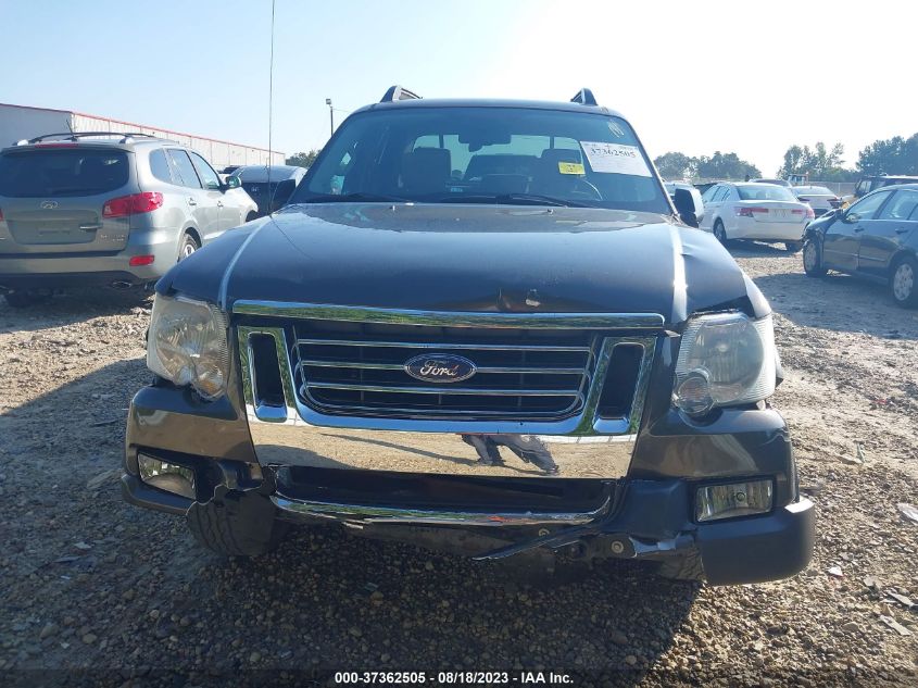 Photo 5 VIN: 1FMEU31E28UA30946 - FORD EXPLORER SPORT TRAC 