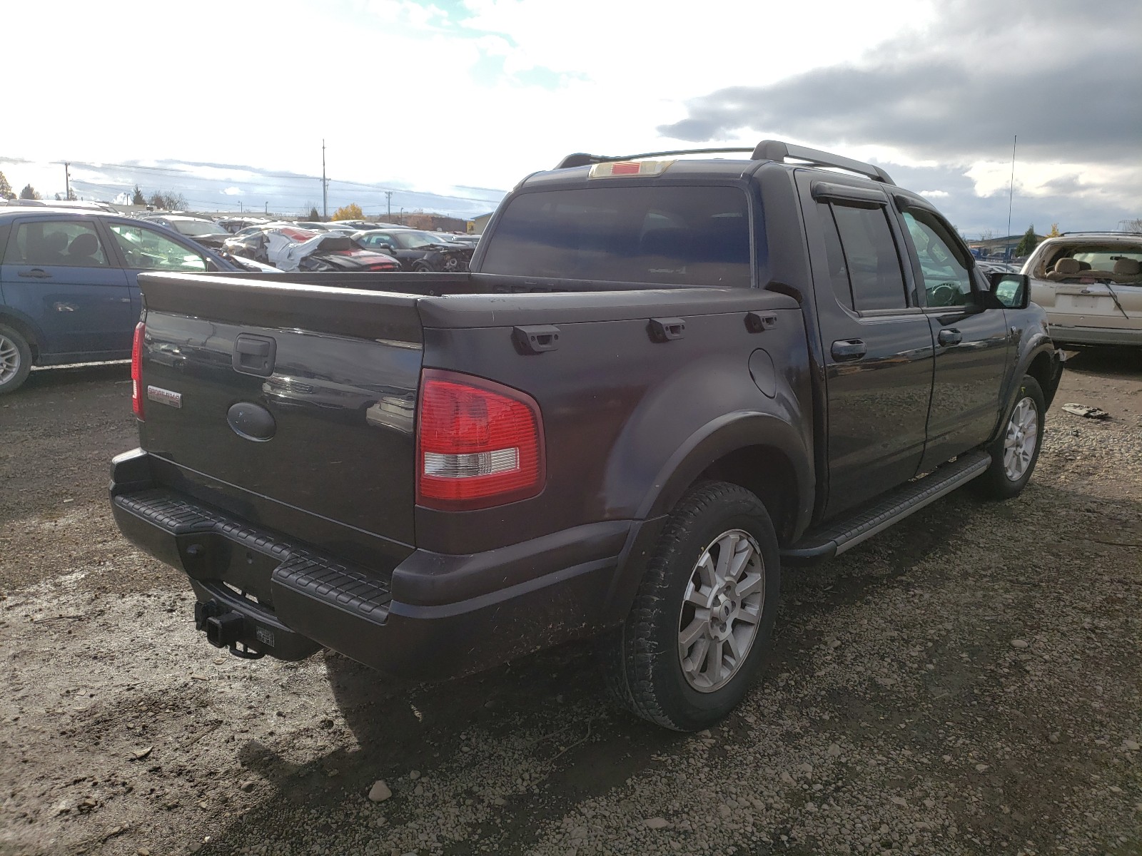 Photo 3 VIN: 1FMEU33867UA09846 - FORD EXPLORER S 