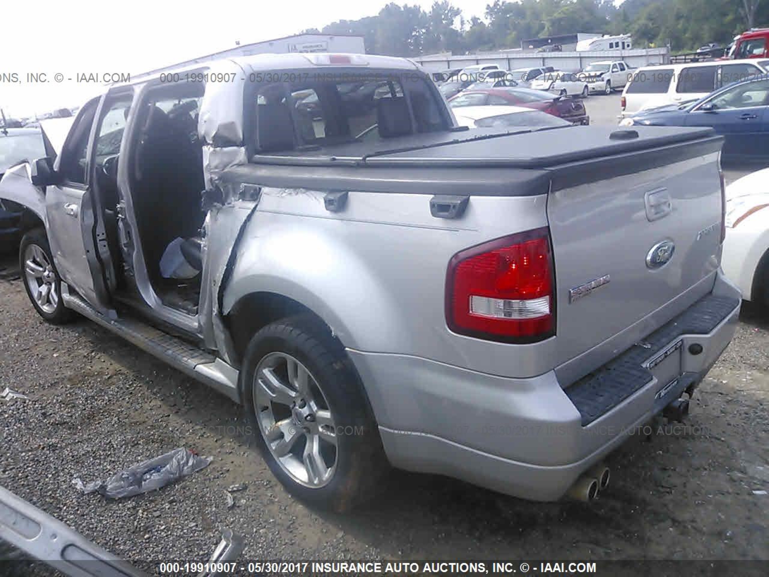 Photo 2 VIN: 1FMEU33E78UB08344 - FORD EXPLORER SPORT TRAC 