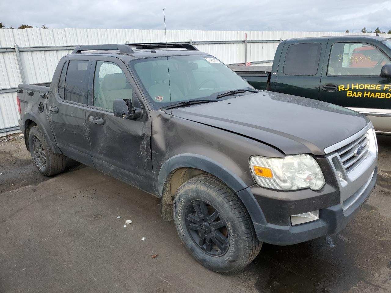 Photo 3 VIN: 1FMEU51E88UA31143 - FORD EXPLORER 