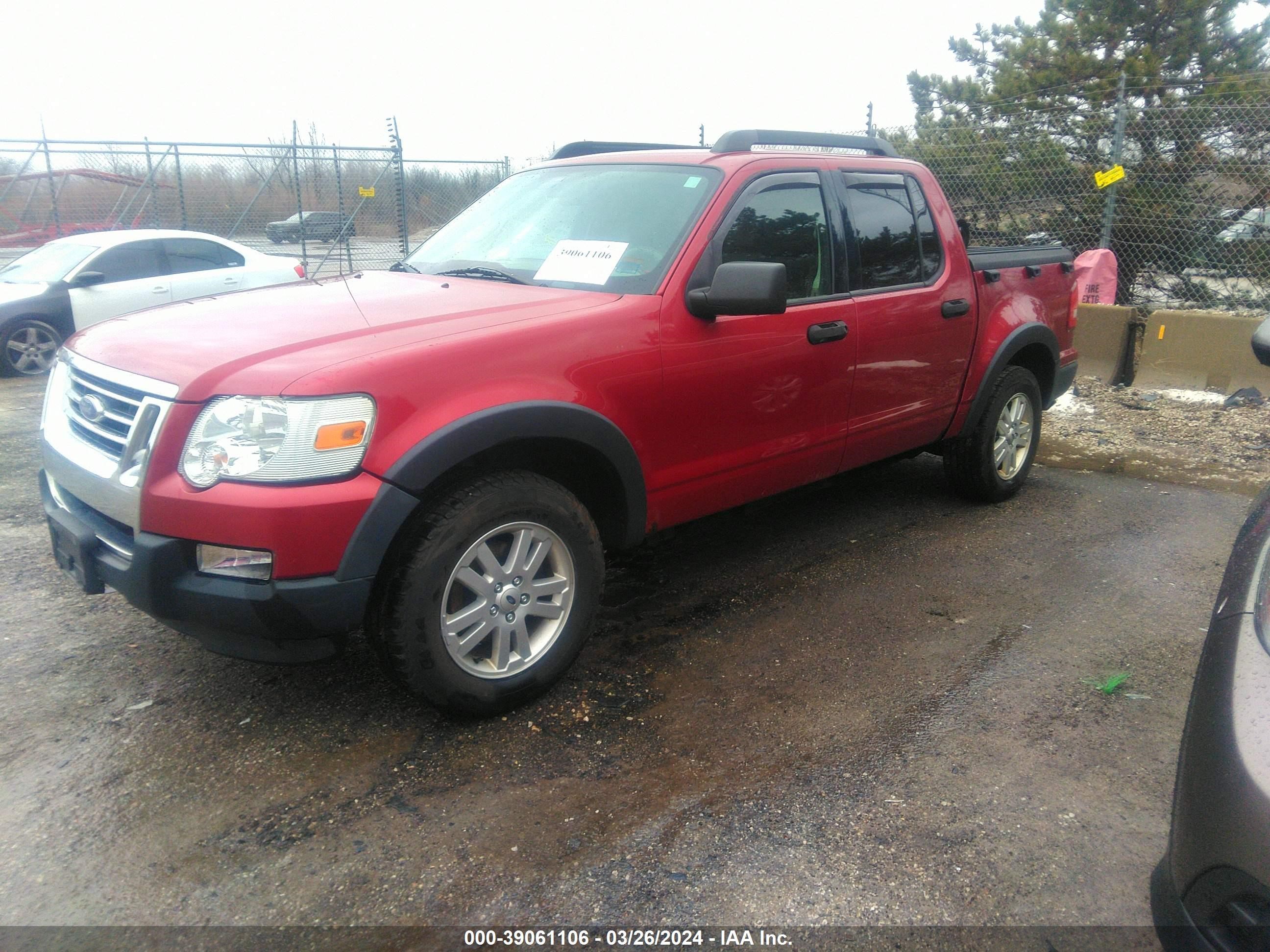 Photo 1 VIN: 1FMEU51K97UB18036 - FORD EXPLORER SPORT TRAC 