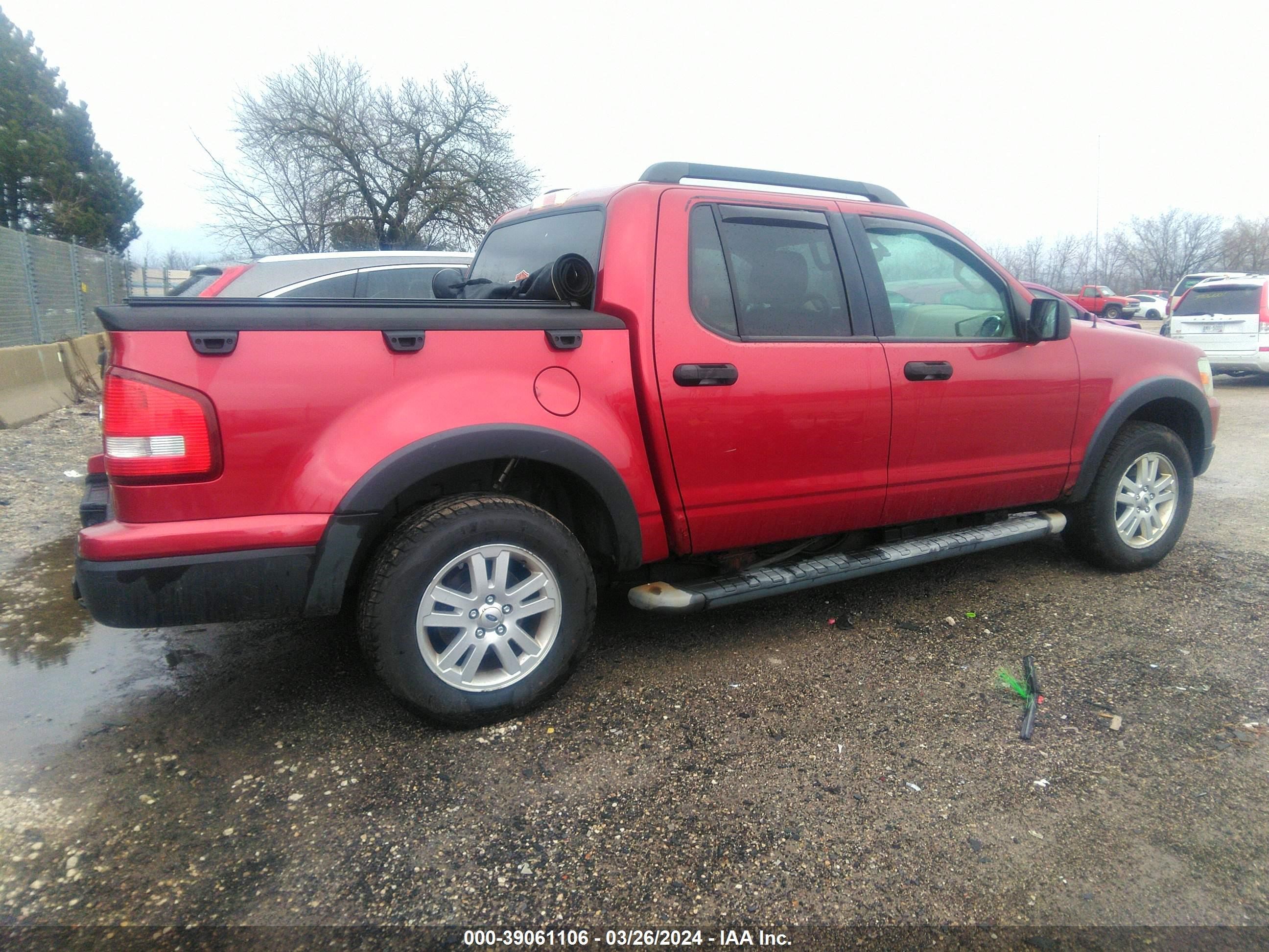 Photo 3 VIN: 1FMEU51K97UB18036 - FORD EXPLORER SPORT TRAC 