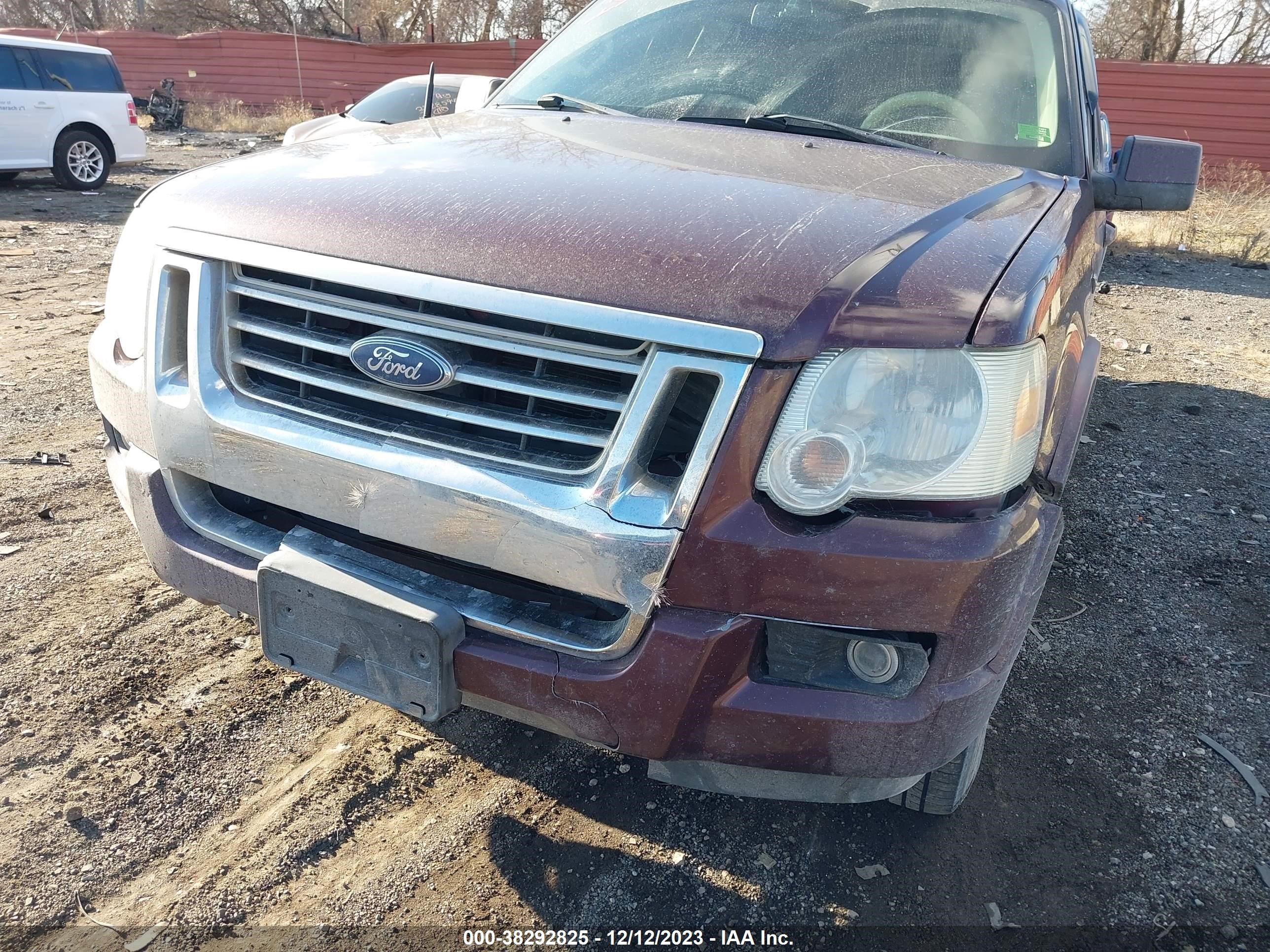 Photo 5 VIN: 1FMEU53807UA01009 - FORD EXPLORER SPORT TRAC 