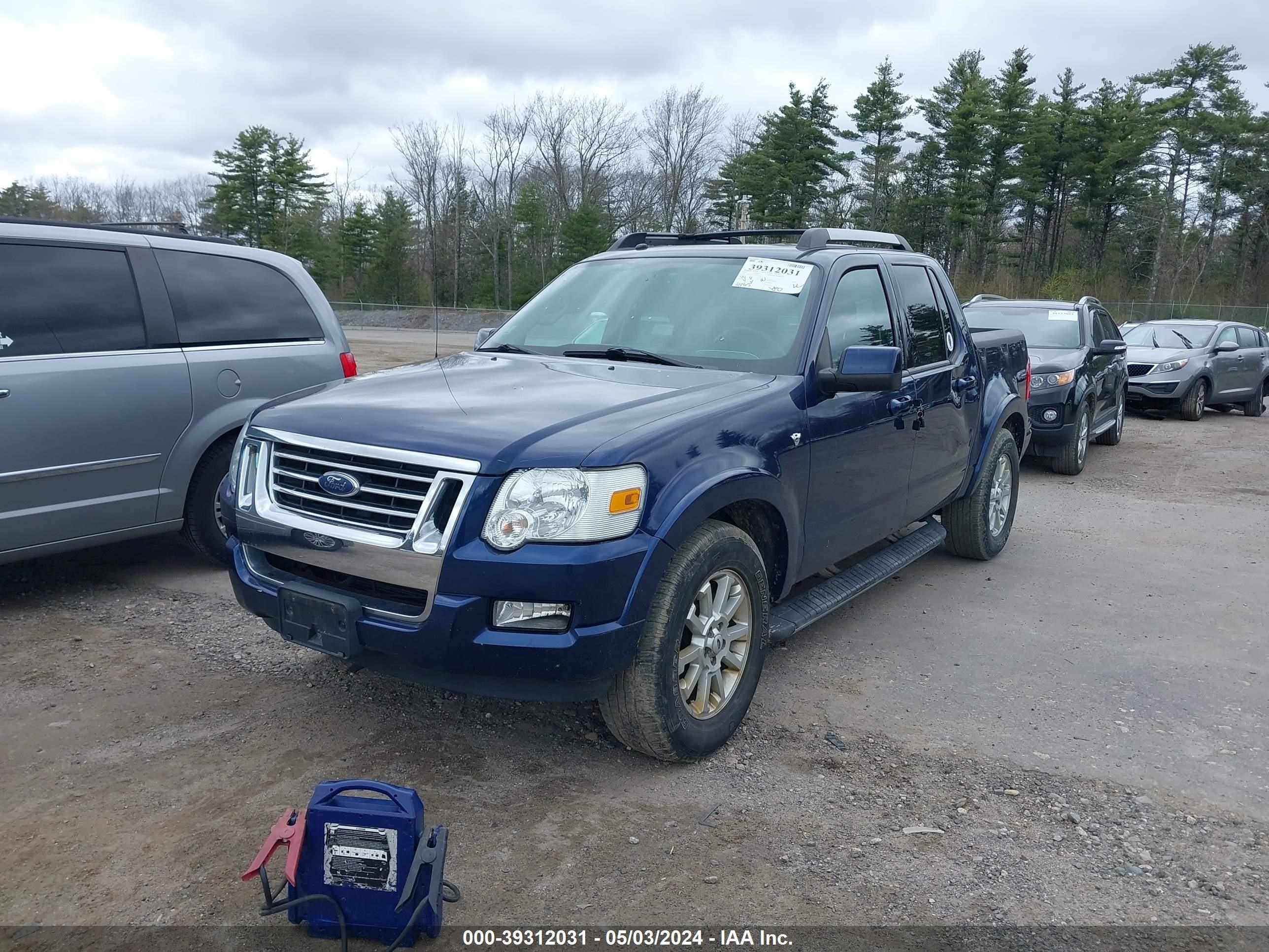 Photo 1 VIN: 1FMEU53857UA01569 - FORD EXPLORER SPORT TRAC 