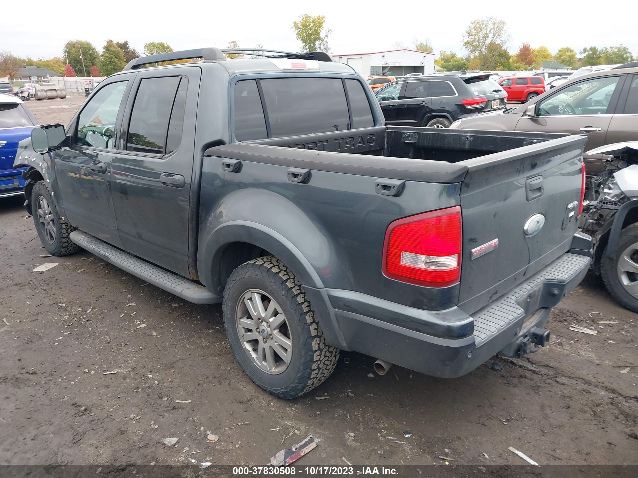 Photo 2 VIN: 1FMEU5BE4AUA31371 - FORD EXPLORER SPORT TRAC 