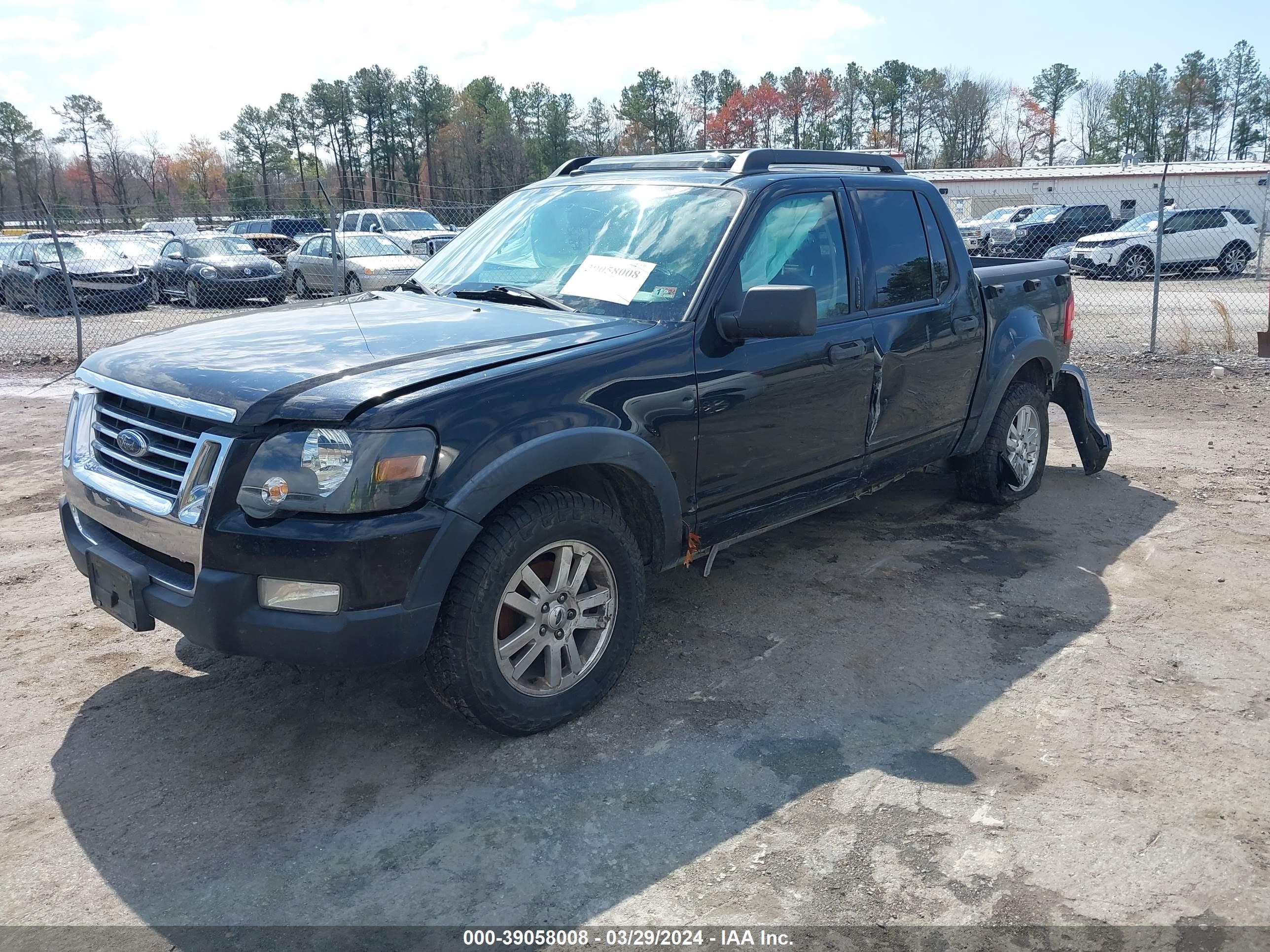 Photo 1 VIN: 1FMEU5BE8AUF07900 - FORD EXPLORER SPORT TRAC 