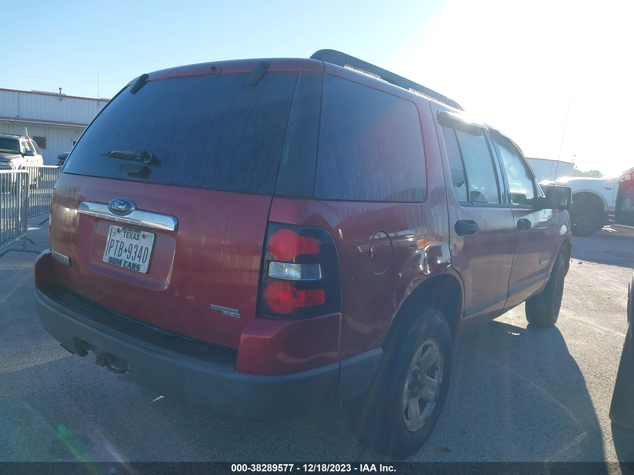 Photo 3 VIN: 1FMEU62E96UA53959 - FORD EXPLORER 