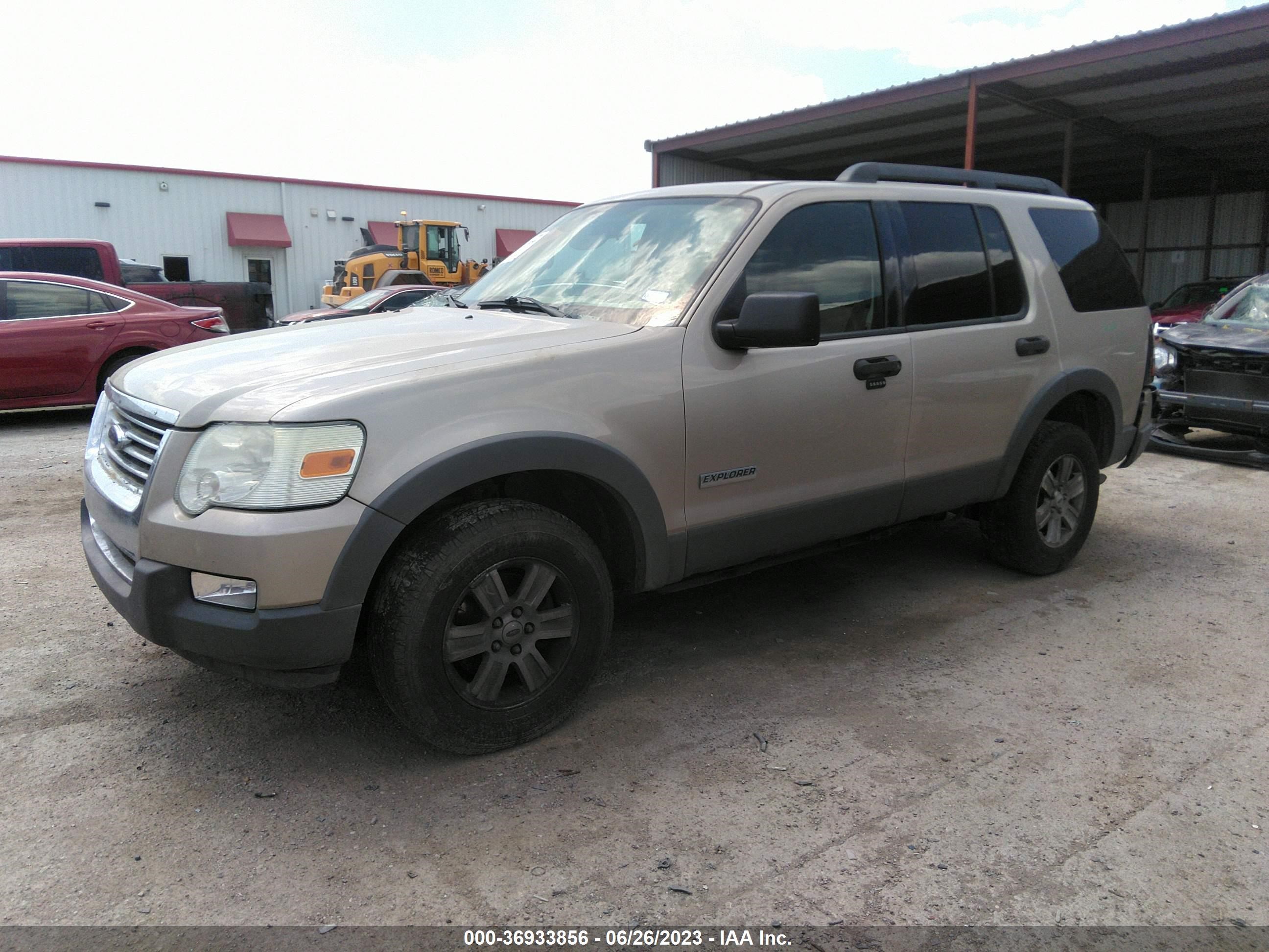 Photo 1 VIN: 1FMEU63866UB17285 - FORD EXPLORER 