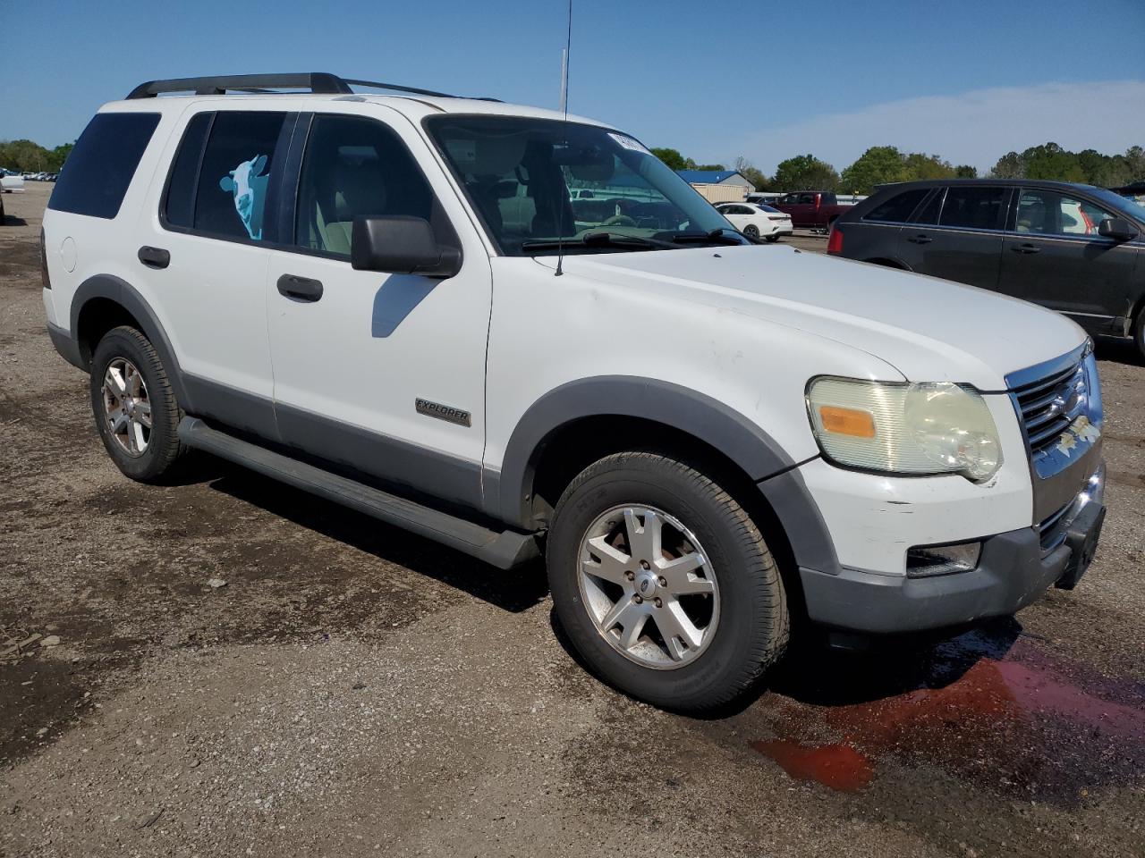 Photo 3 VIN: 1FMEU63896UA66509 - FORD EXPLORER 