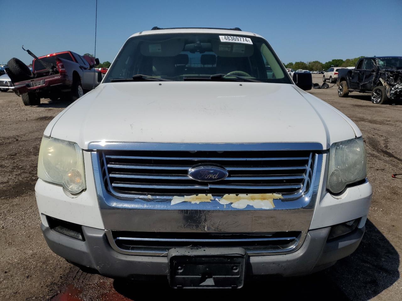 Photo 4 VIN: 1FMEU63896UA66509 - FORD EXPLORER 