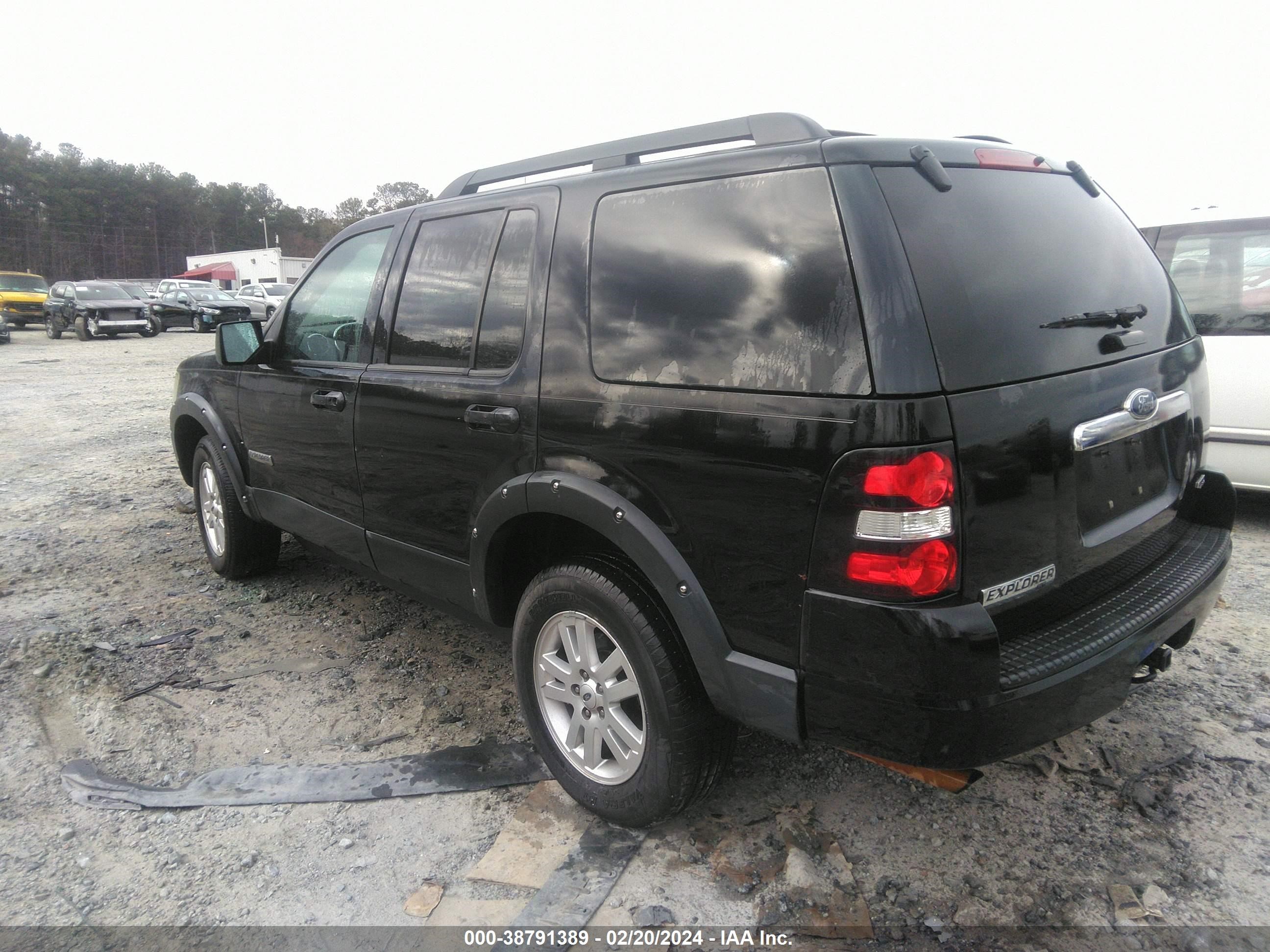 Photo 2 VIN: 1FMEU63E07UA88034 - FORD EXPLORER 