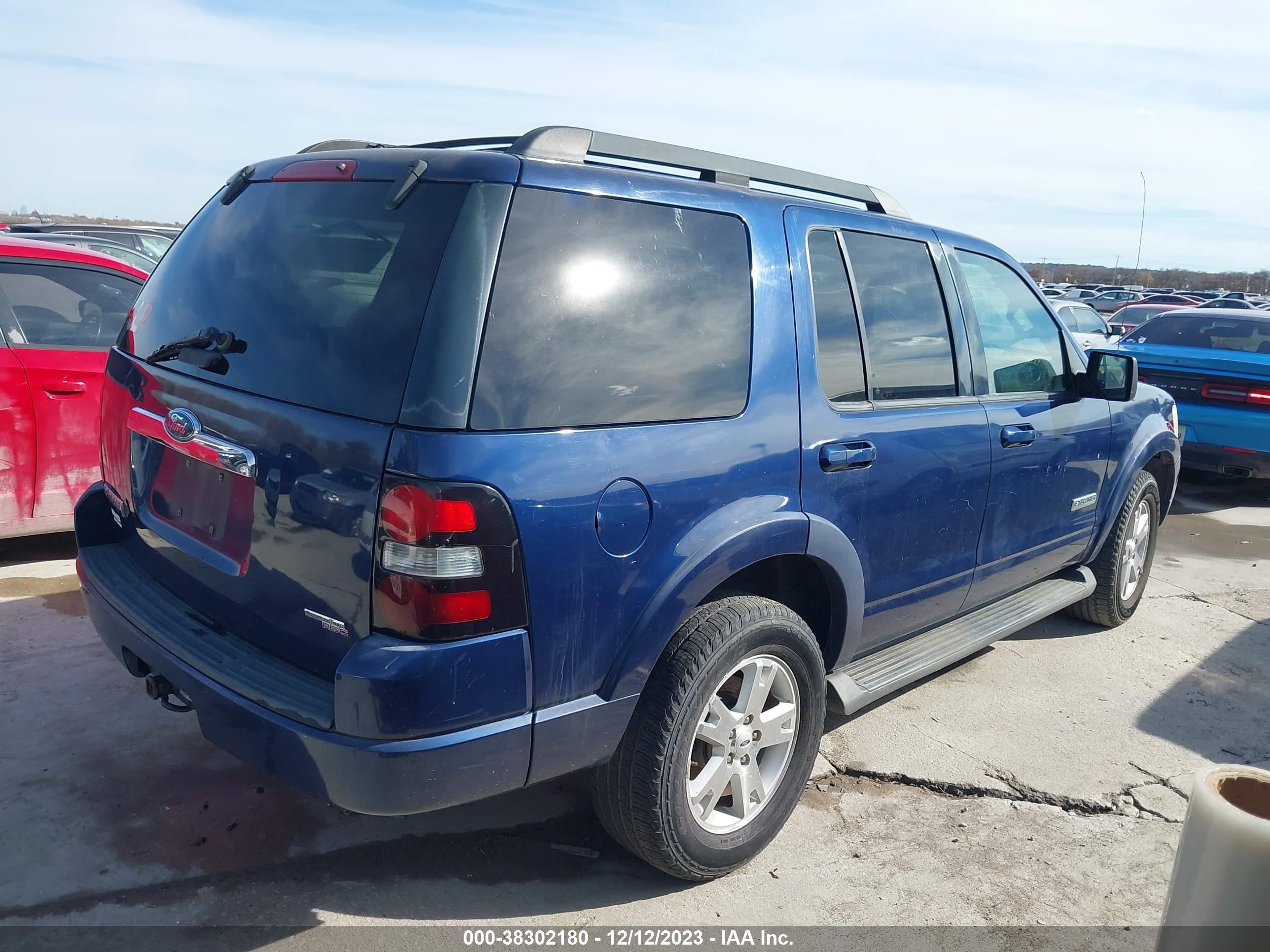 Photo 3 VIN: 1FMEU63E07UA93721 - FORD EXPLORER 