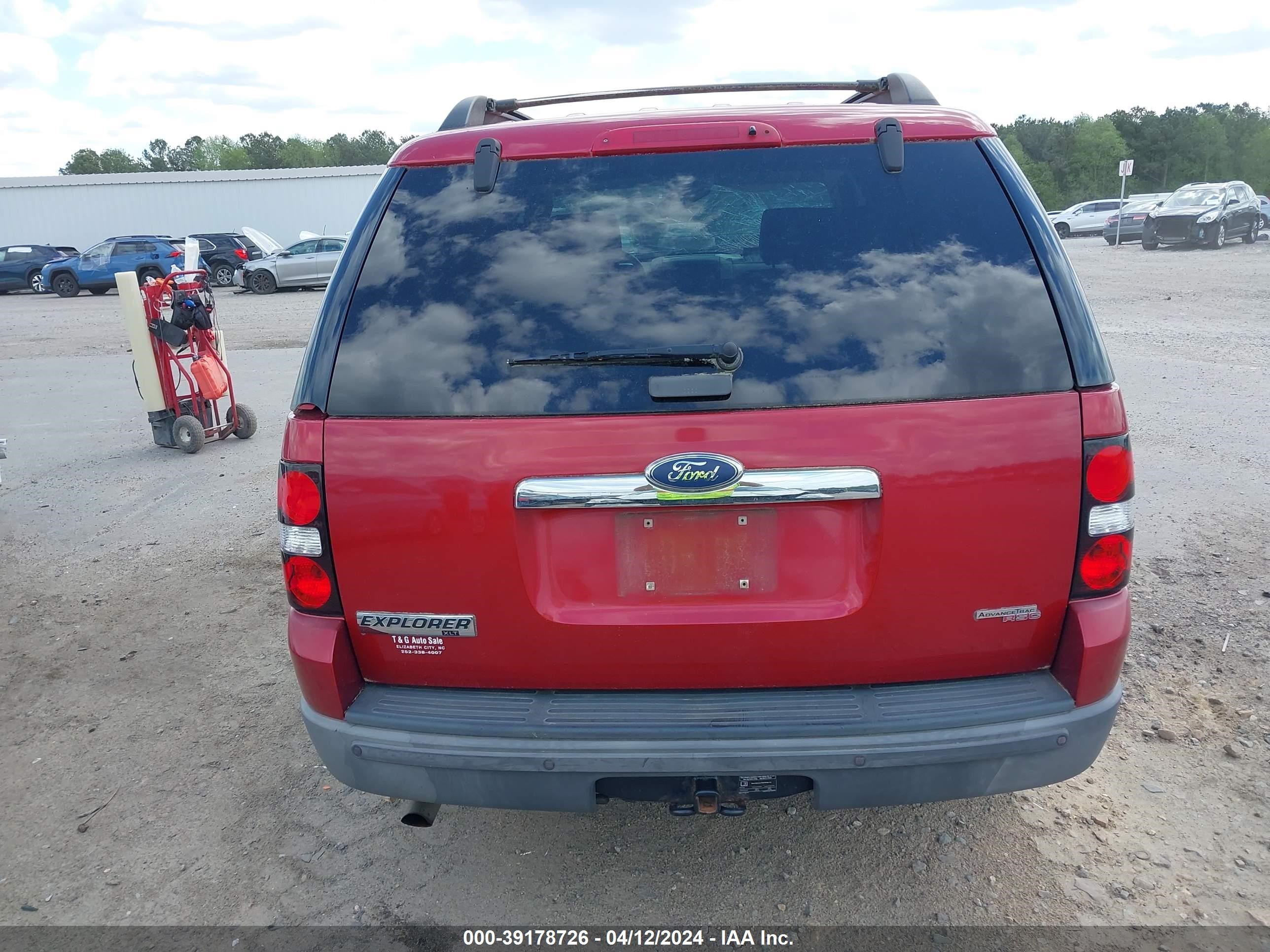 Photo 15 VIN: 1FMEU63E16UB38874 - FORD EXPLORER 