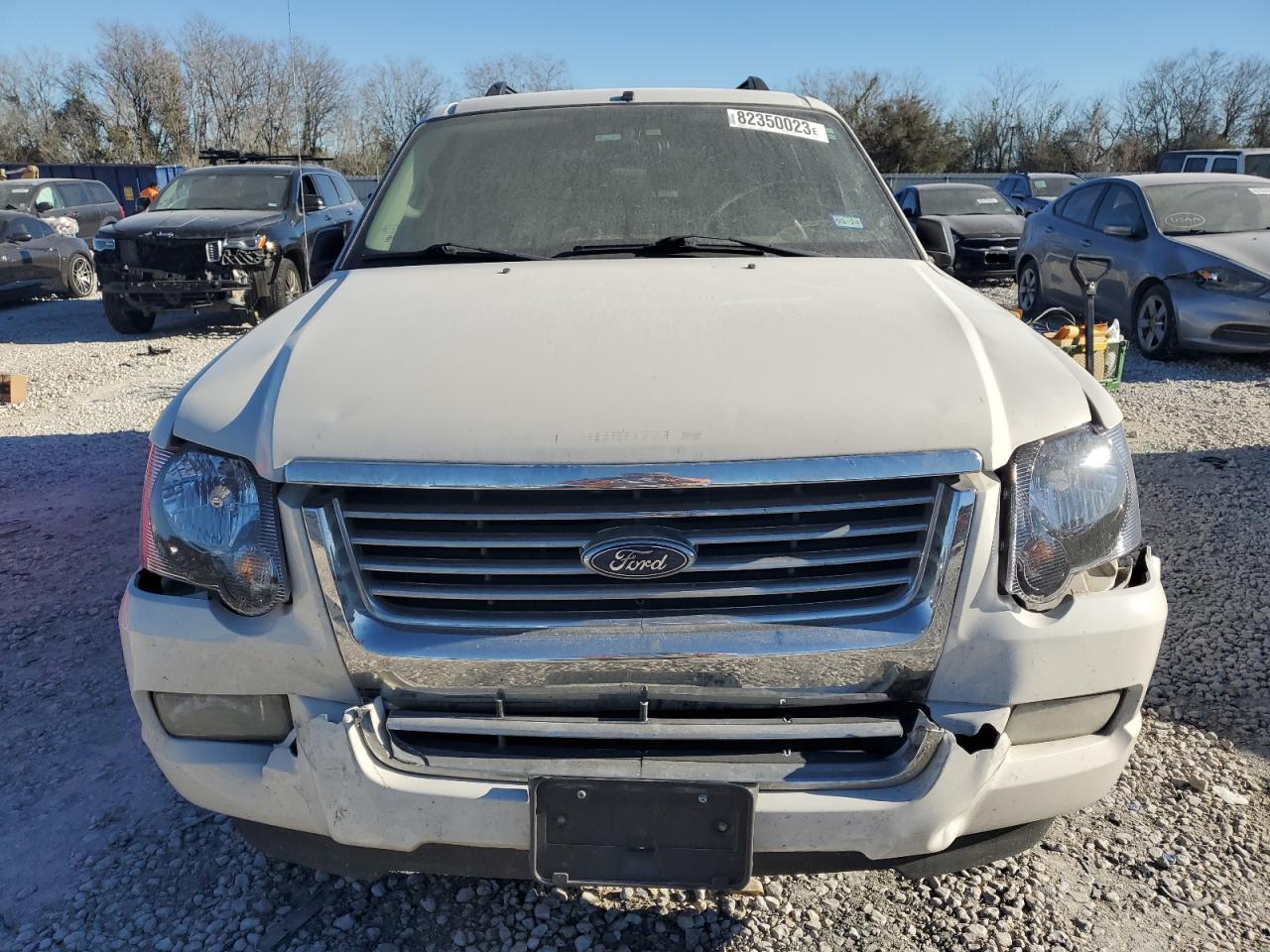 Photo 4 VIN: 1FMEU63E58UA98270 - FORD EXPLORER 