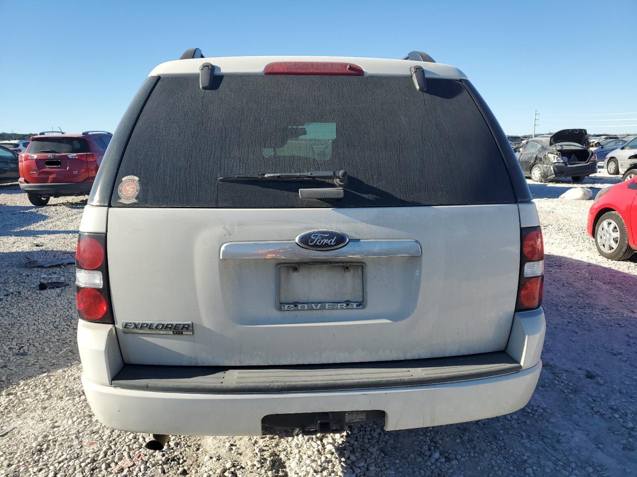 Photo 5 VIN: 1FMEU63E58UA98270 - FORD EXPLORER 