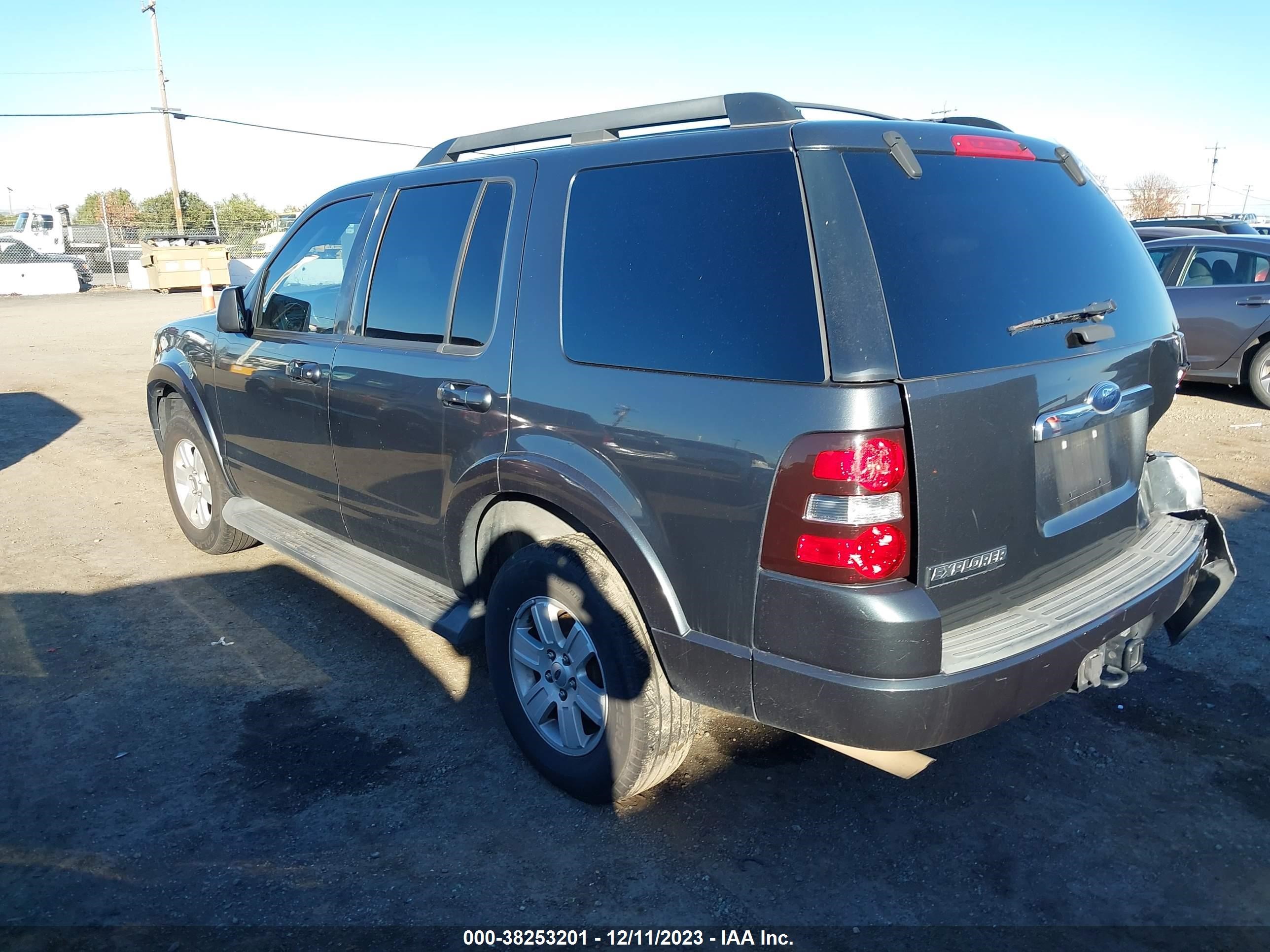 Photo 2 VIN: 1FMEU63E59UA43920 - FORD EXPLORER 