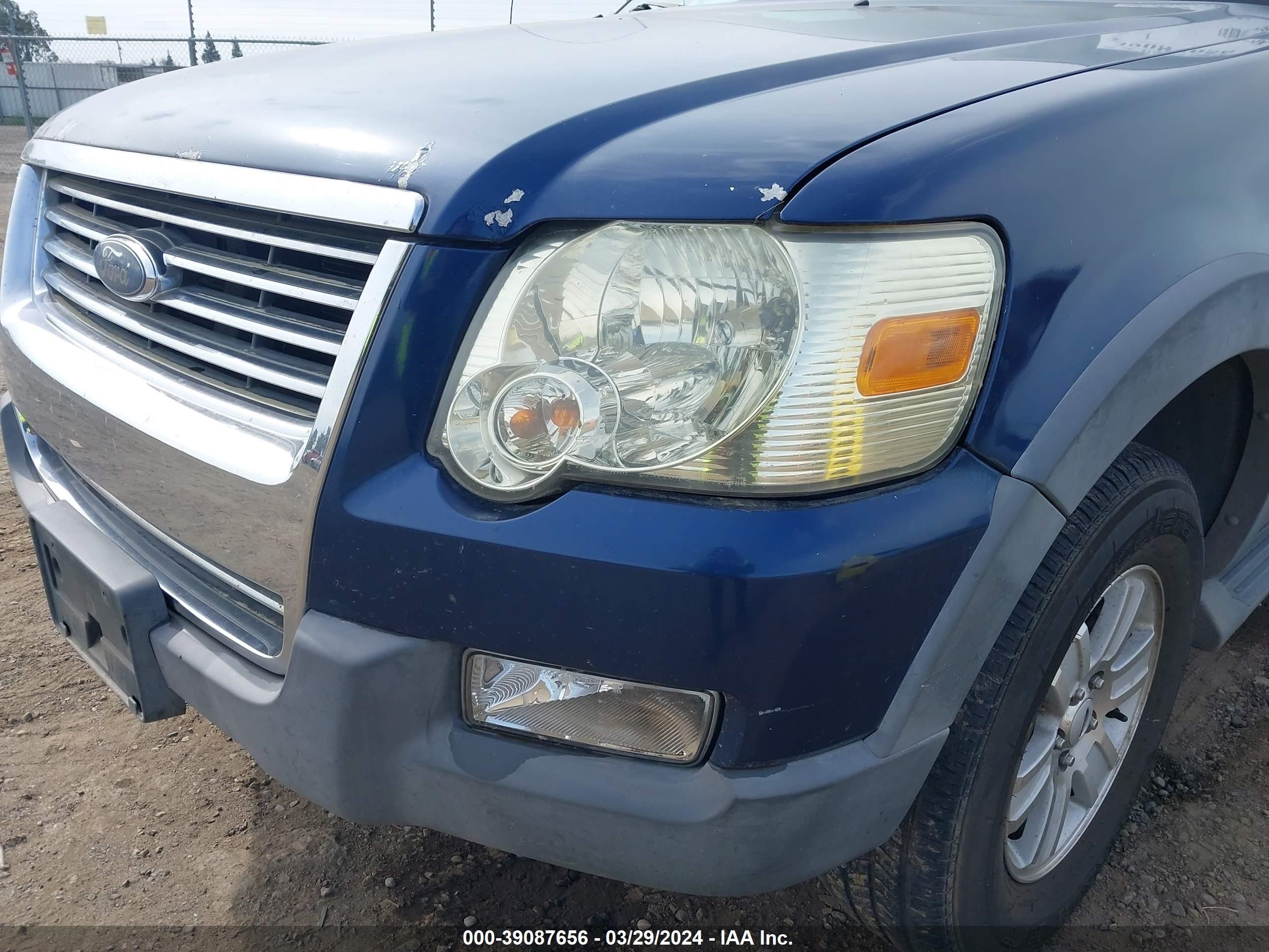 Photo 14 VIN: 1FMEU63E66ZA03263 - FORD EXPLORER 