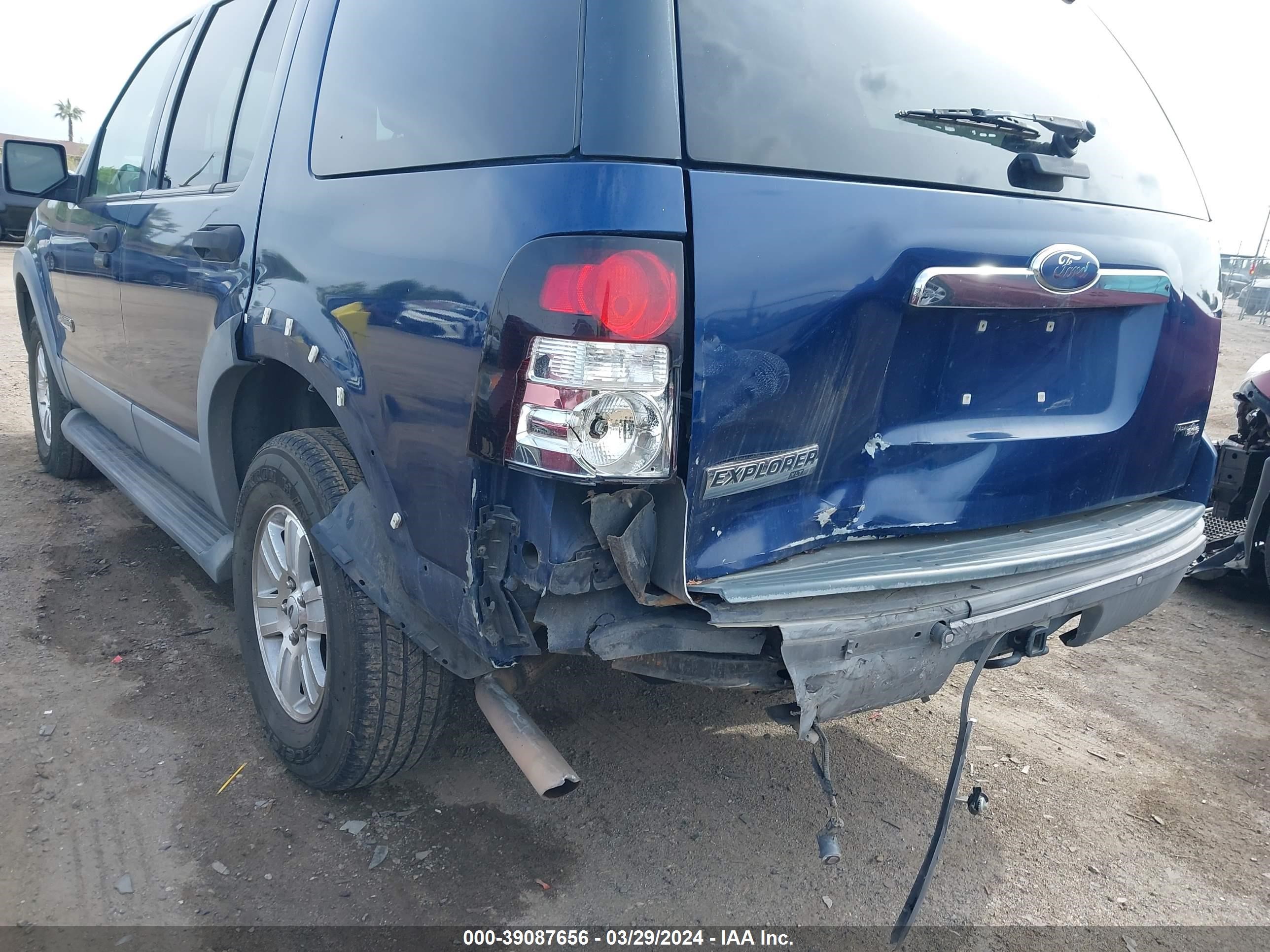 Photo 5 VIN: 1FMEU63E66ZA03263 - FORD EXPLORER 