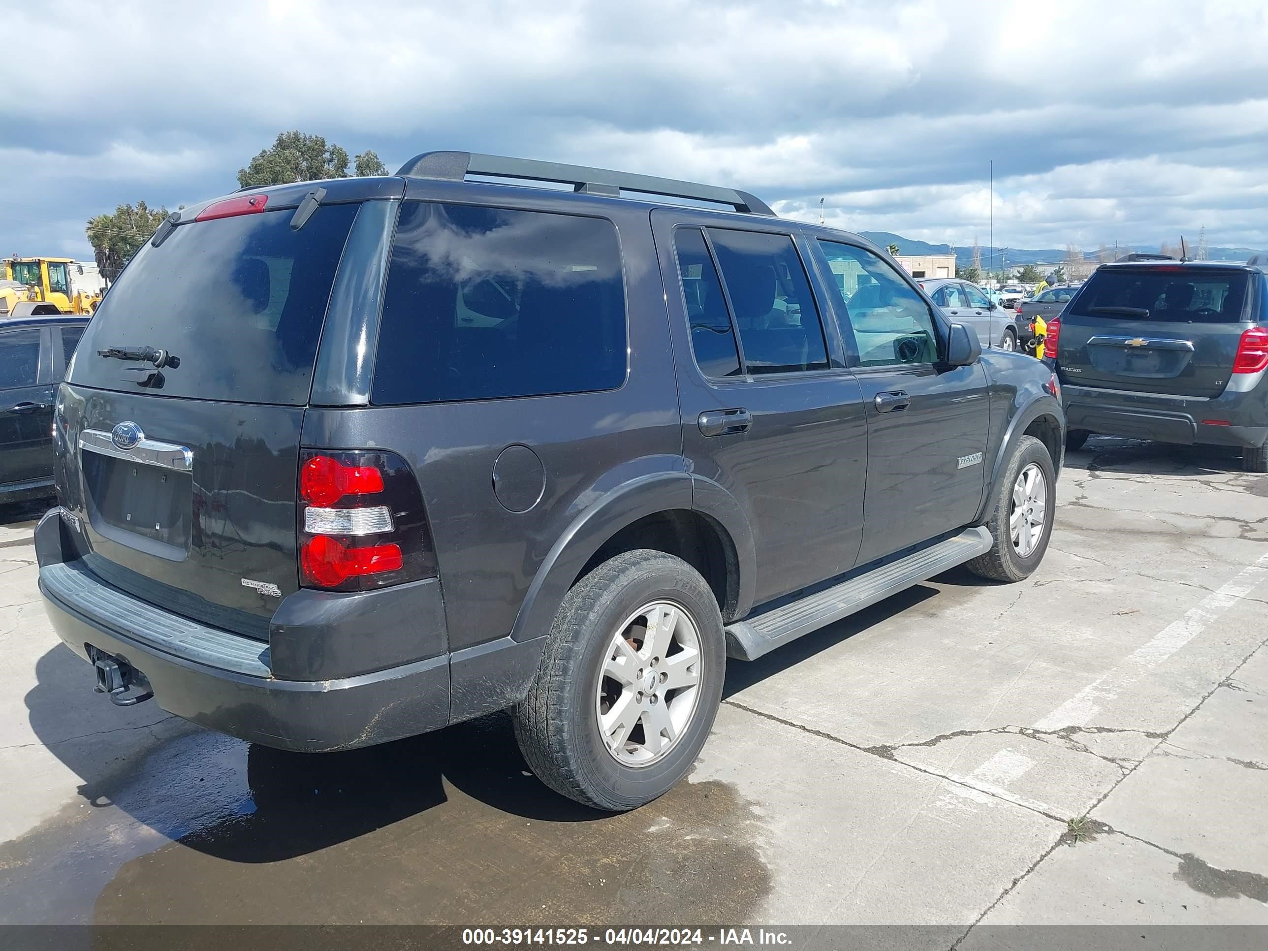 Photo 3 VIN: 1FMEU63E67UB43019 - FORD EXPLORER 