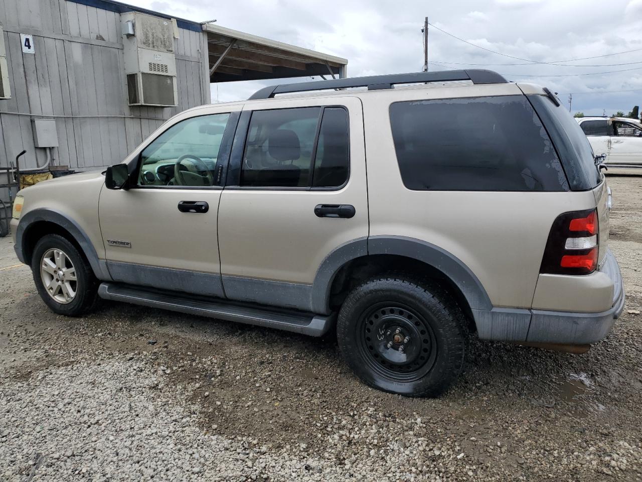 Photo 1 VIN: 1FMEU63E76ZA18886 - FORD EXPLORER 