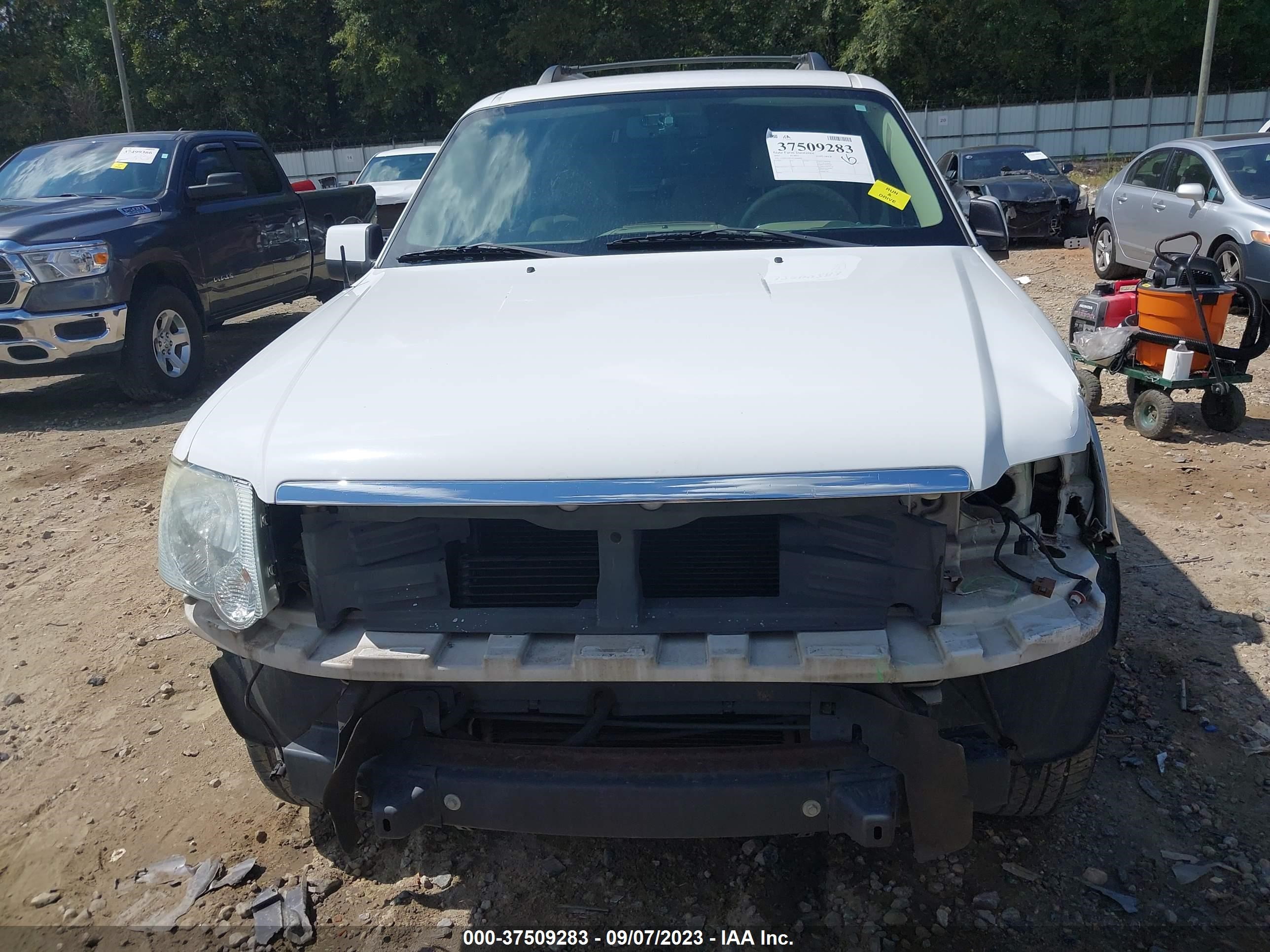 Photo 12 VIN: 1FMEU64E47UB66846 - FORD EXPLORER 