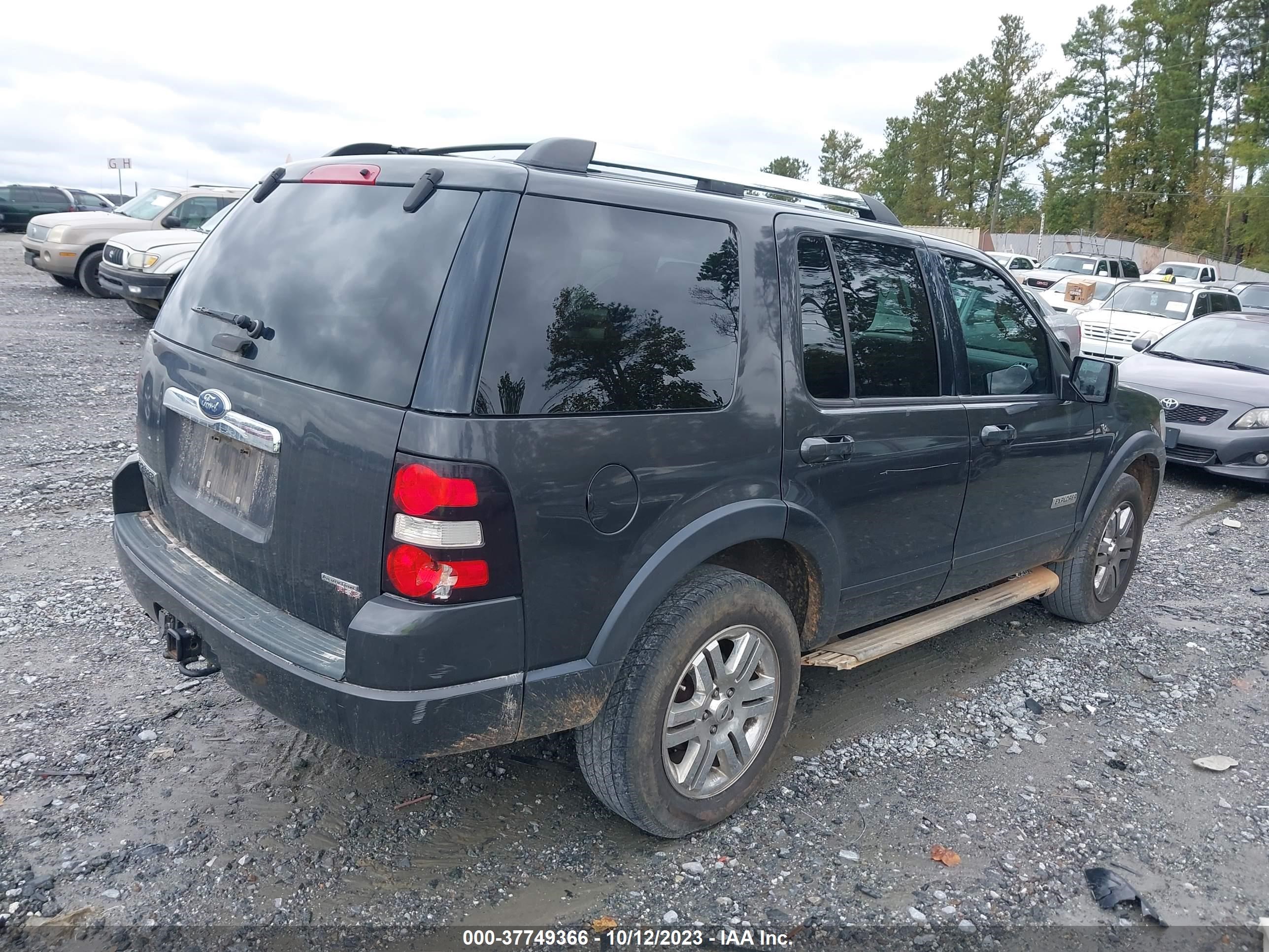 Photo 3 VIN: 1FMEU65837UA96541 - FORD EXPLORER 