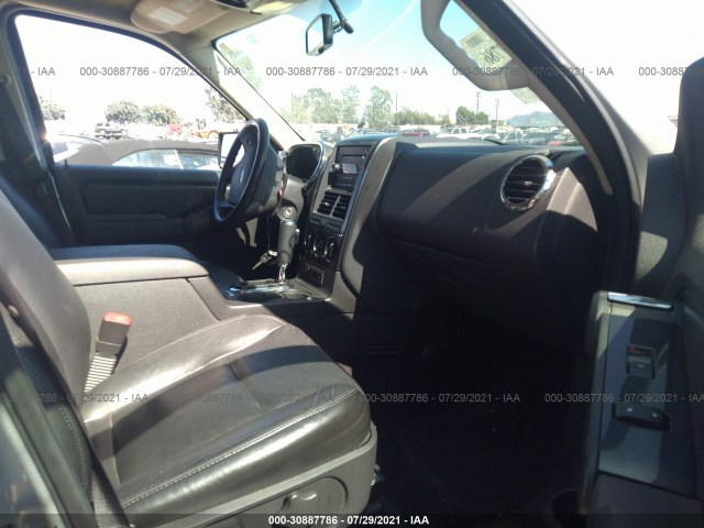 Photo 4 VIN: 1FMEU6DE1AUA58918 - FORD EXPLORER 