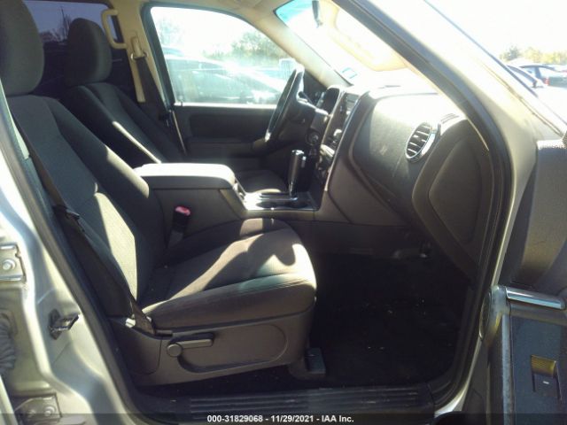 Photo 4 VIN: 1FMEU6DEXAUA13203 - FORD EXPLORER 