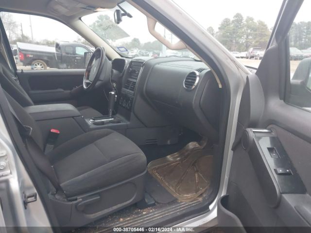 Photo 4 VIN: 1FMEU6DEXAUA93490 - FORD EXPLORER 