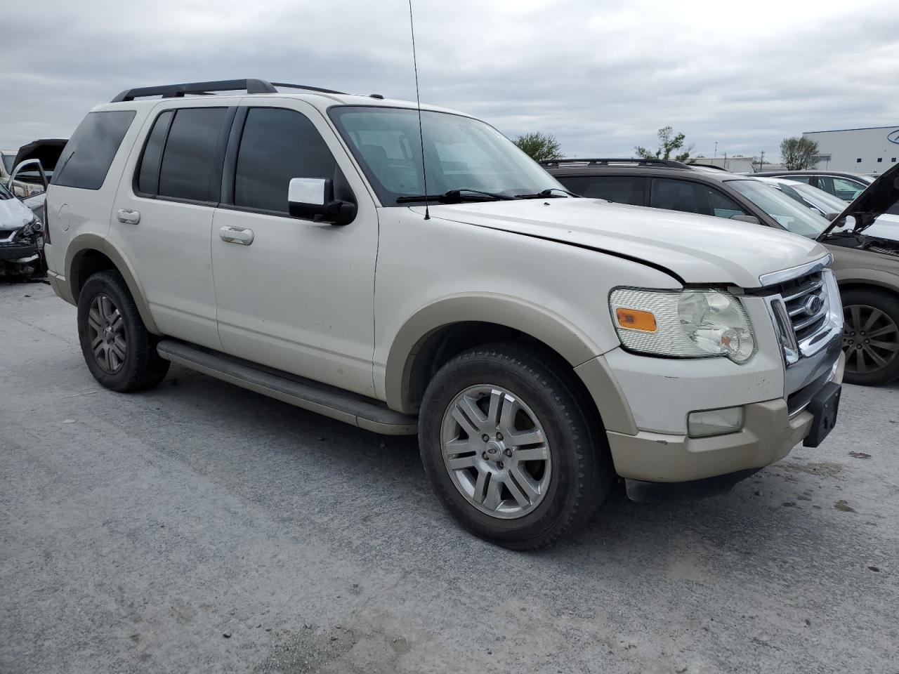 Photo 3 VIN: 1FMEU6EE8AUA24618 - FORD EXPLORER 