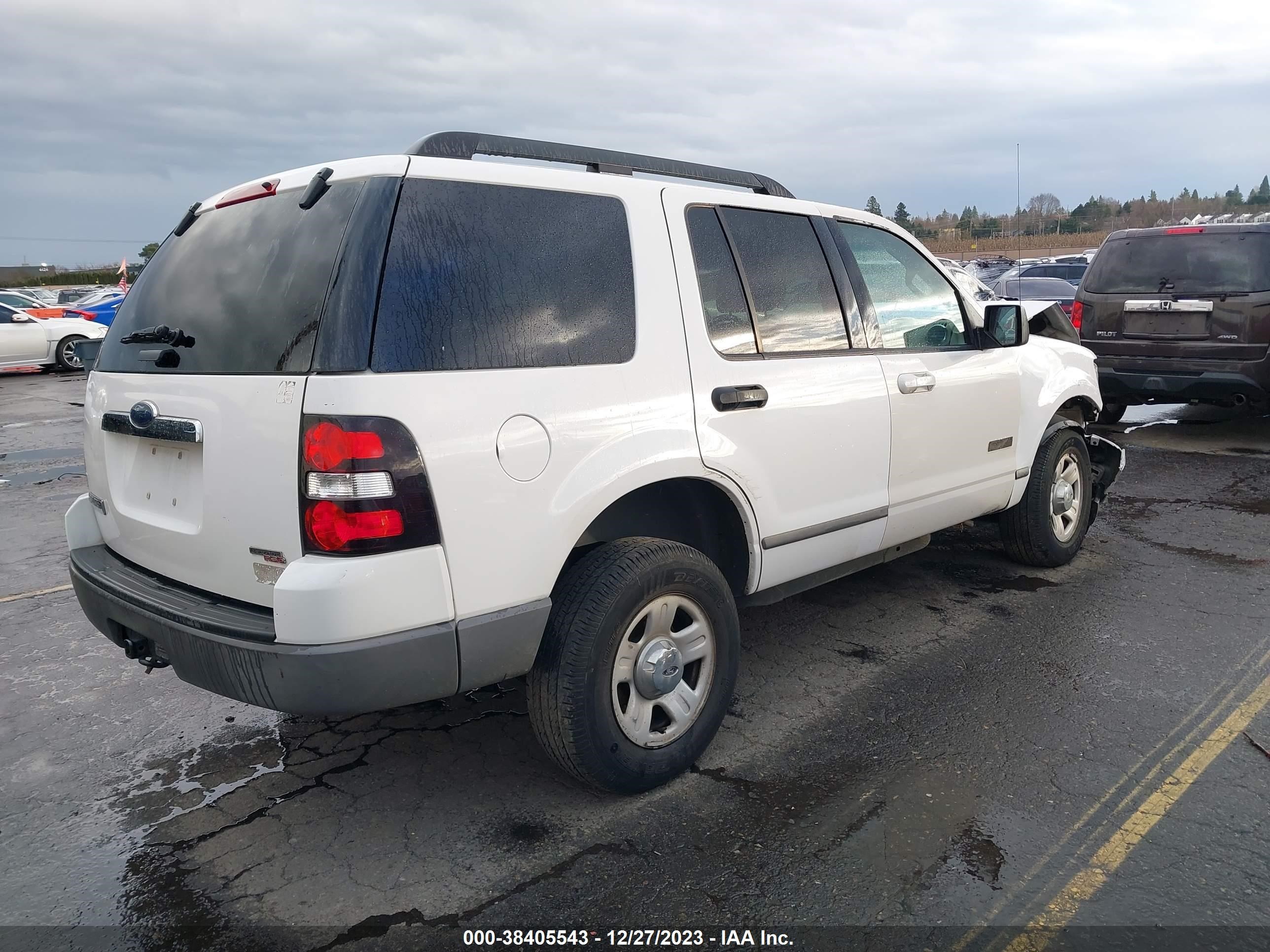 Photo 3 VIN: 1FMEU72E86UB18824 - FORD EXPLORER 