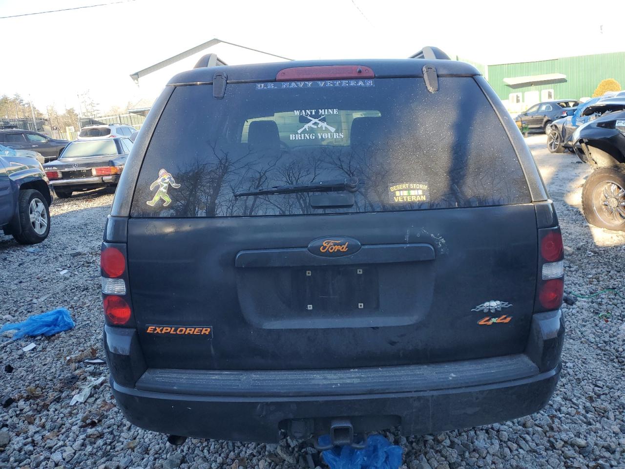 Photo 5 VIN: 1FMEU73839UA39347 - FORD EXPLORER 