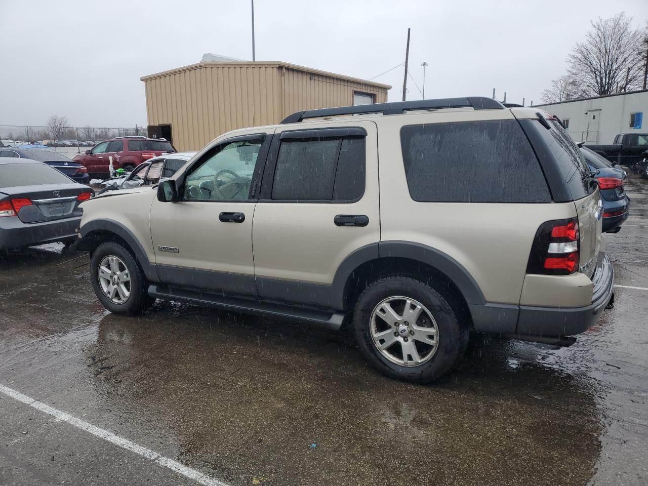 Photo 1 VIN: 1FMEU73846UA50661 - FORD EXPLORER 