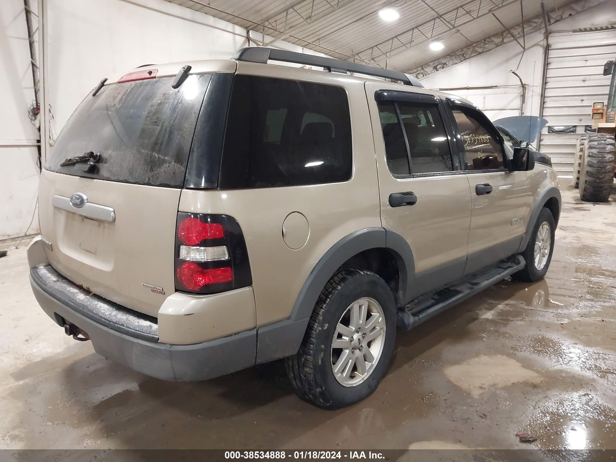 Photo 3 VIN: 1FMEU73E06UB38175 - FORD EXPLORER 