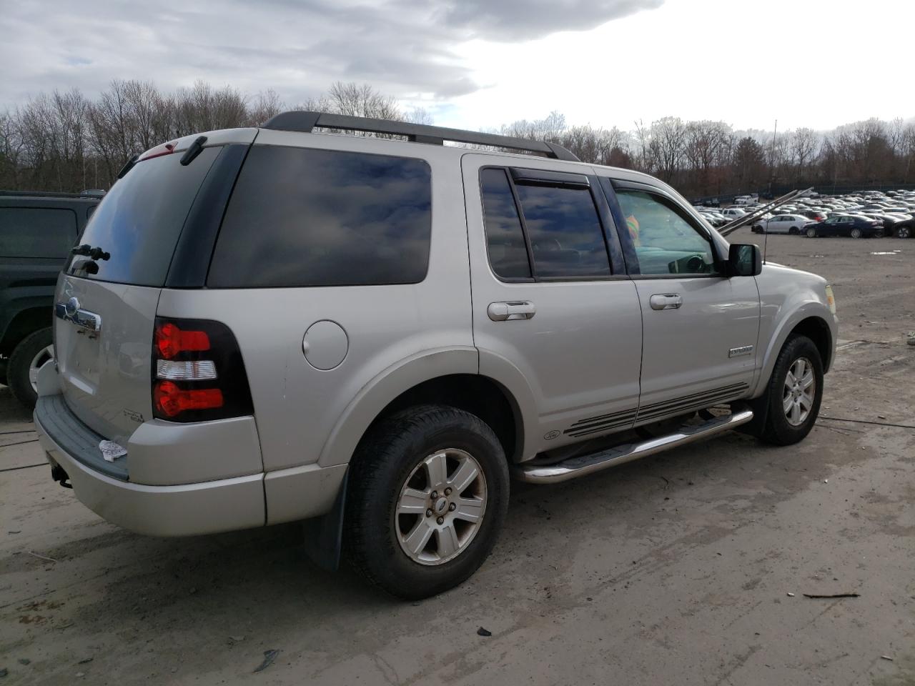 Photo 2 VIN: 1FMEU73E27UB03414 - FORD EXPLORER 