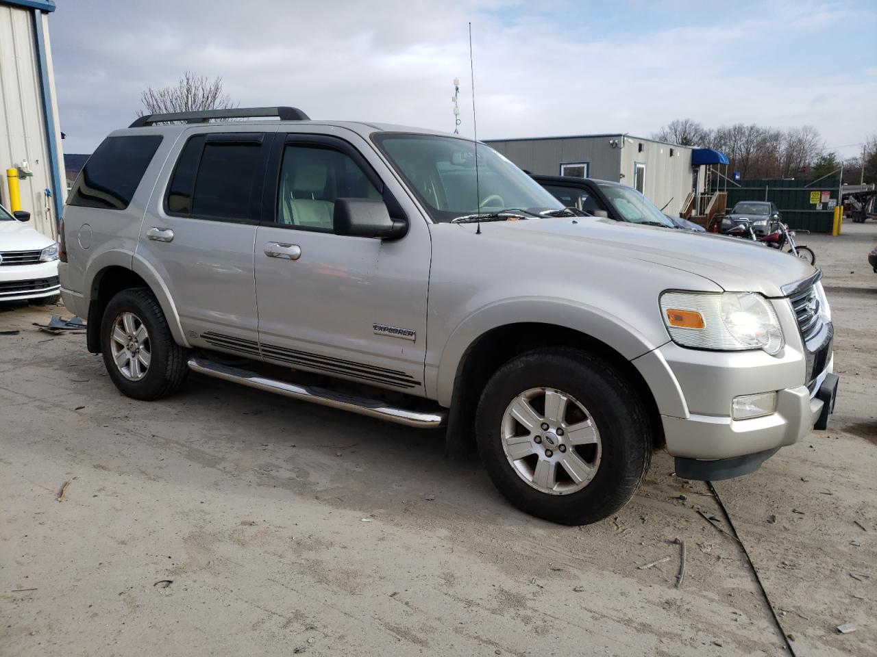 Photo 3 VIN: 1FMEU73E27UB03414 - FORD EXPLORER 