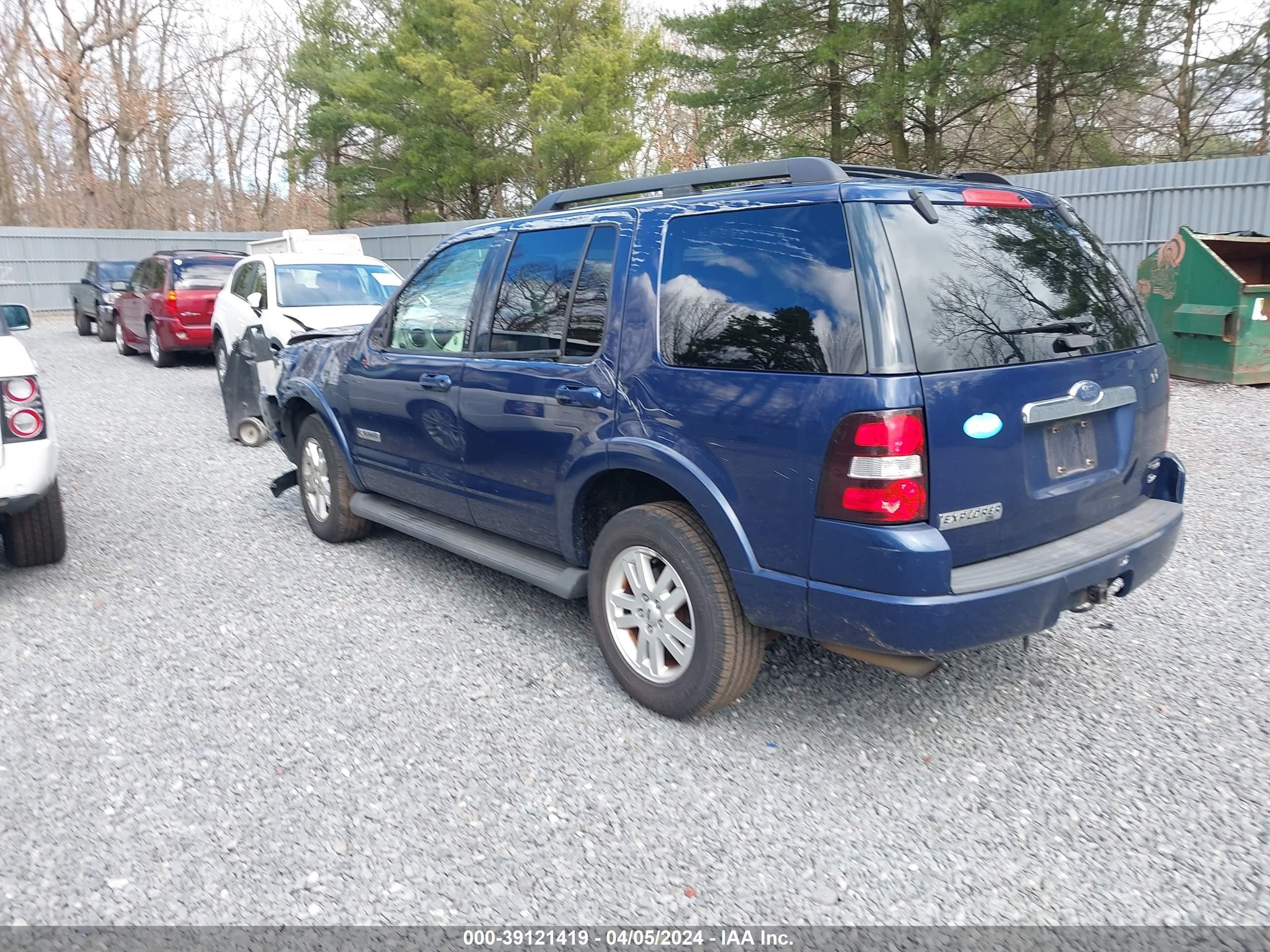 Photo 2 VIN: 1FMEU73E27UB61474 - FORD EXPLORER 