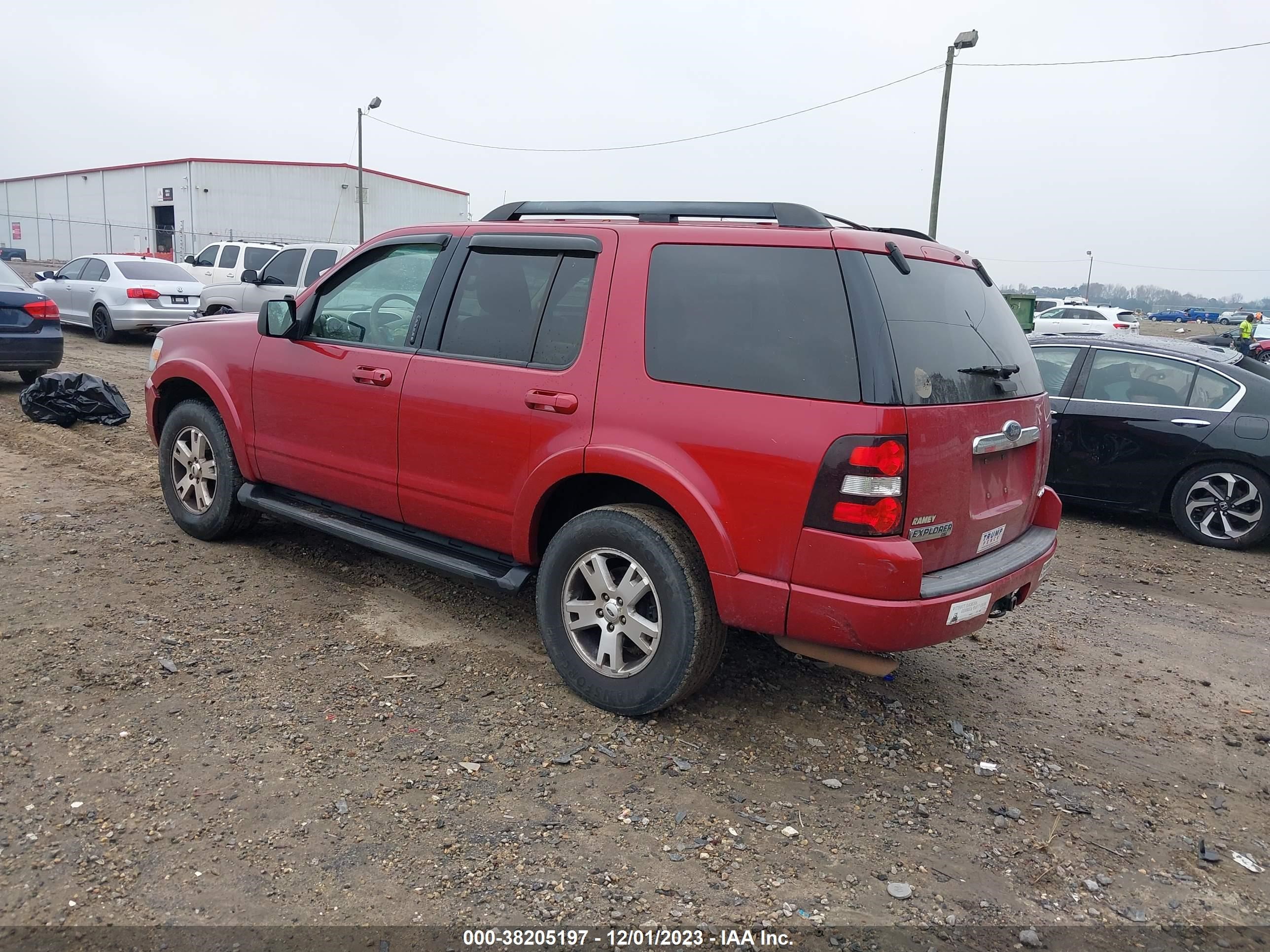 Photo 2 VIN: 1FMEU73E29UA34601 - FORD EXPLORER 