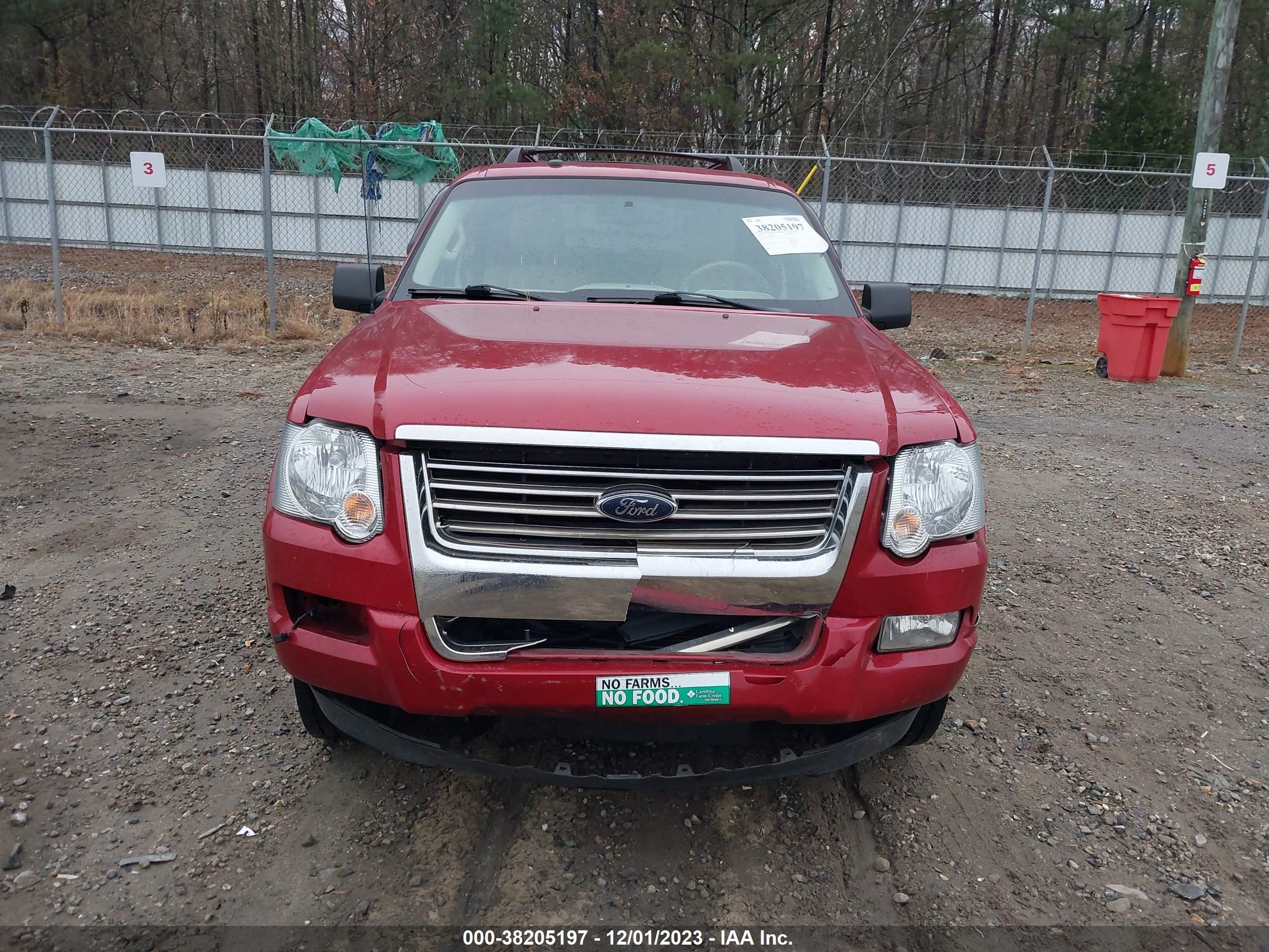 Photo 5 VIN: 1FMEU73E29UA34601 - FORD EXPLORER 