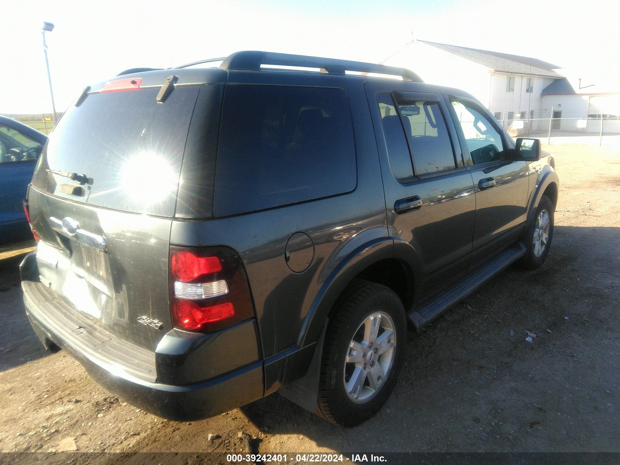 Photo 12 VIN: 1FMEU73E39UA30380 - FORD EXPLORER 