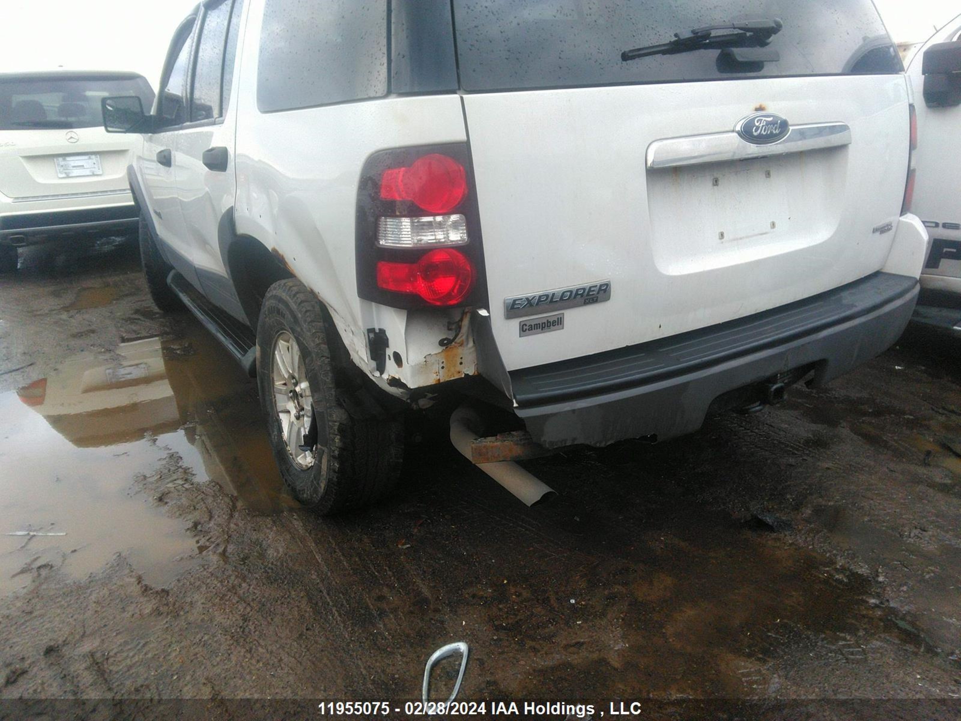 Photo 5 VIN: 1FMEU73E66UB67860 - FORD EXPLORER 