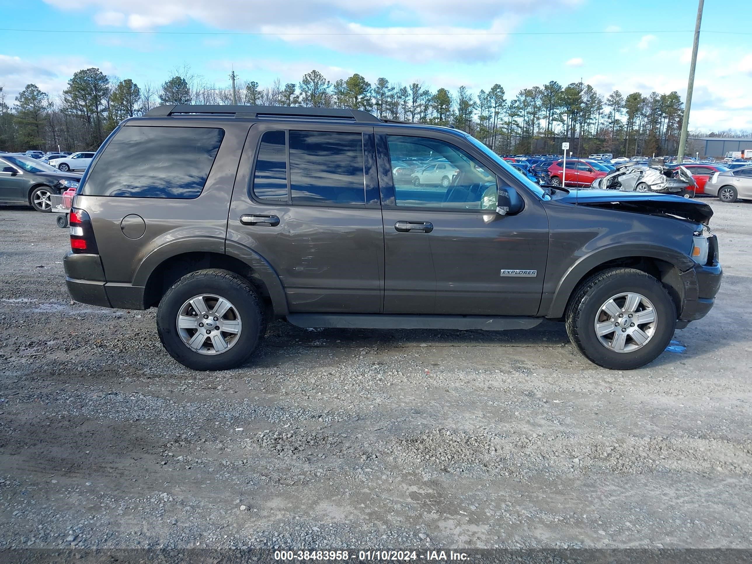 Photo 12 VIN: 1FMEU73E68UA47012 - FORD EXPLORER 