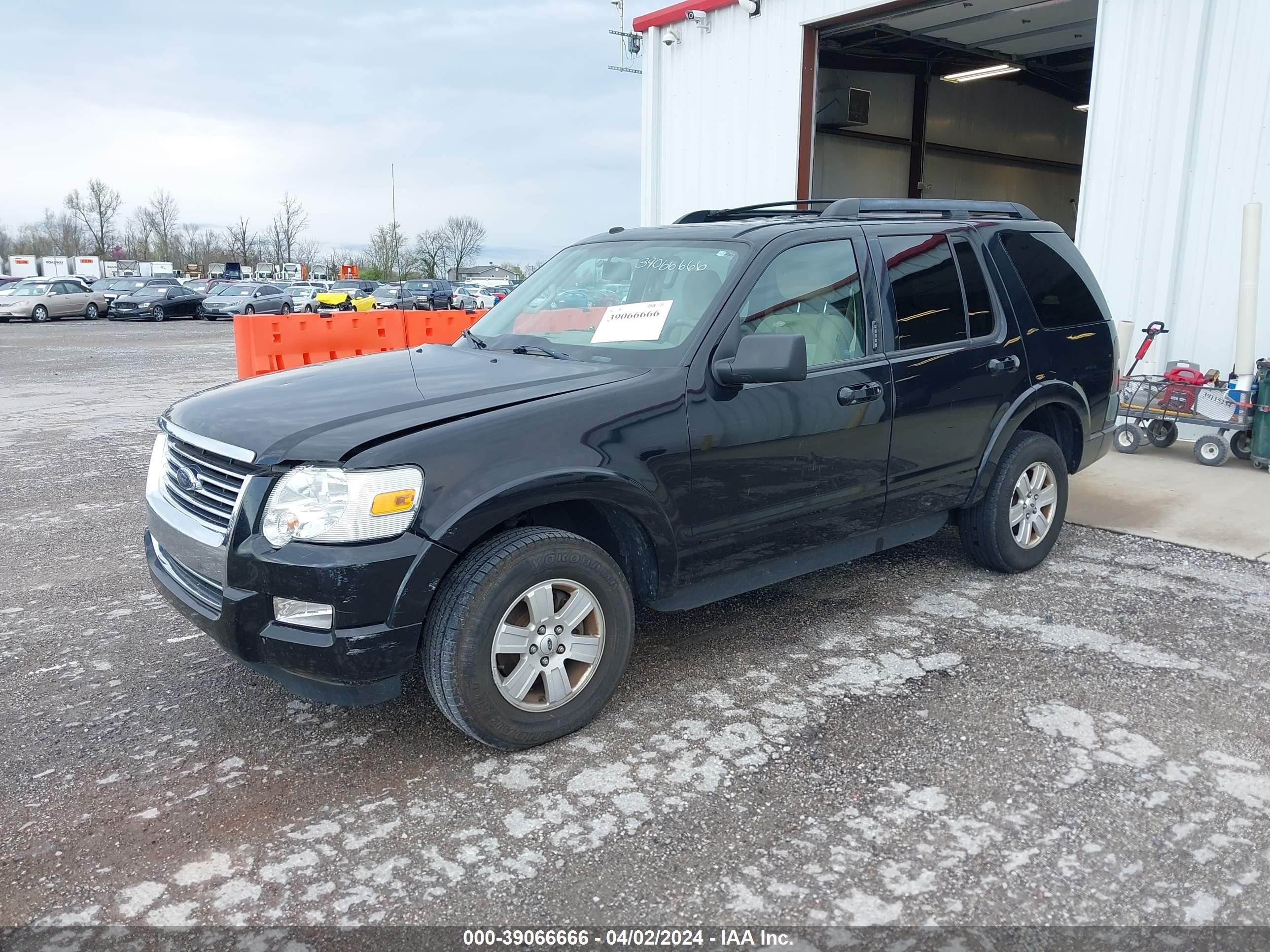 Photo 1 VIN: 1FMEU73E69UA39431 - FORD EXPLORER 