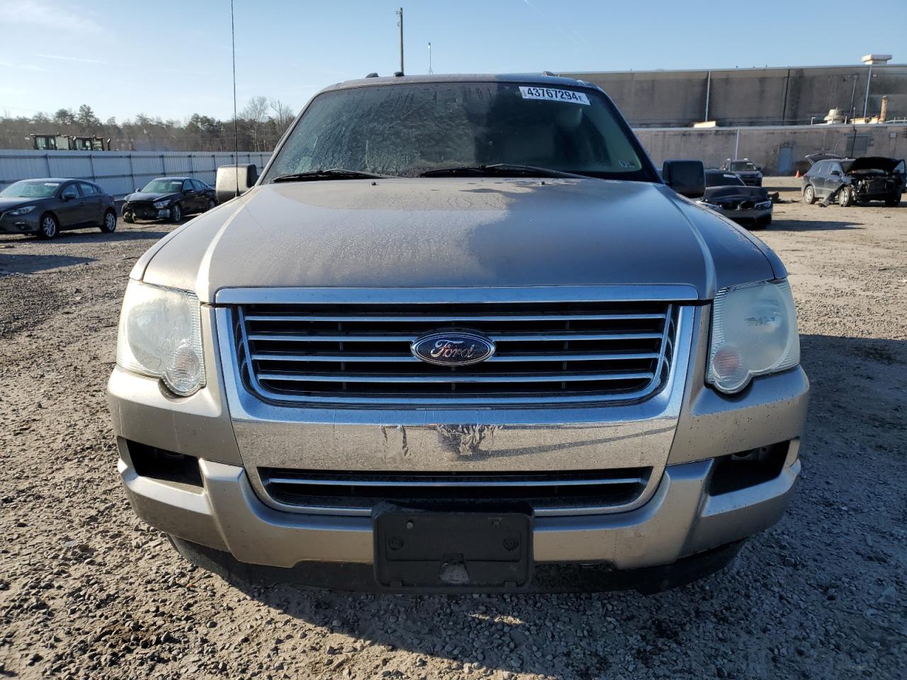 Photo 4 VIN: 1FMEU73E78UB02809 - FORD EXPLORER 