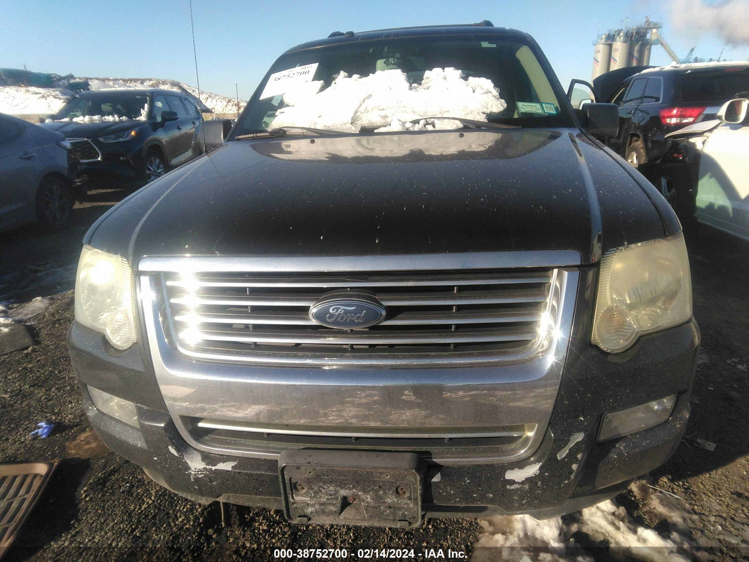 Photo 10 VIN: 1FMEU73E87UA99983 - FORD EXPLORER 